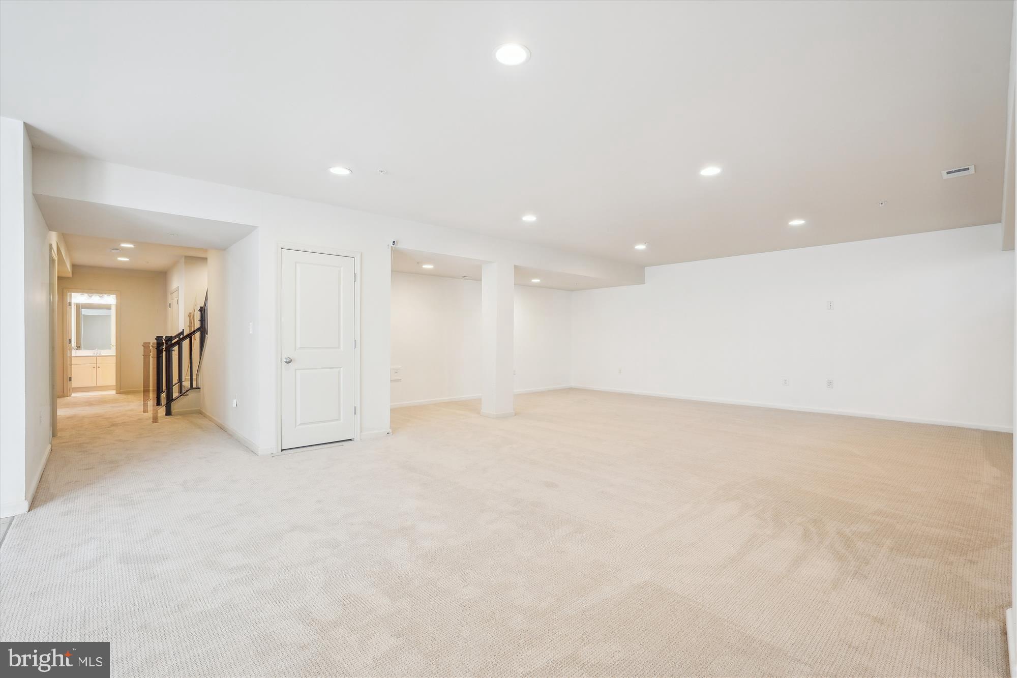 POPLAR RUN - Residential