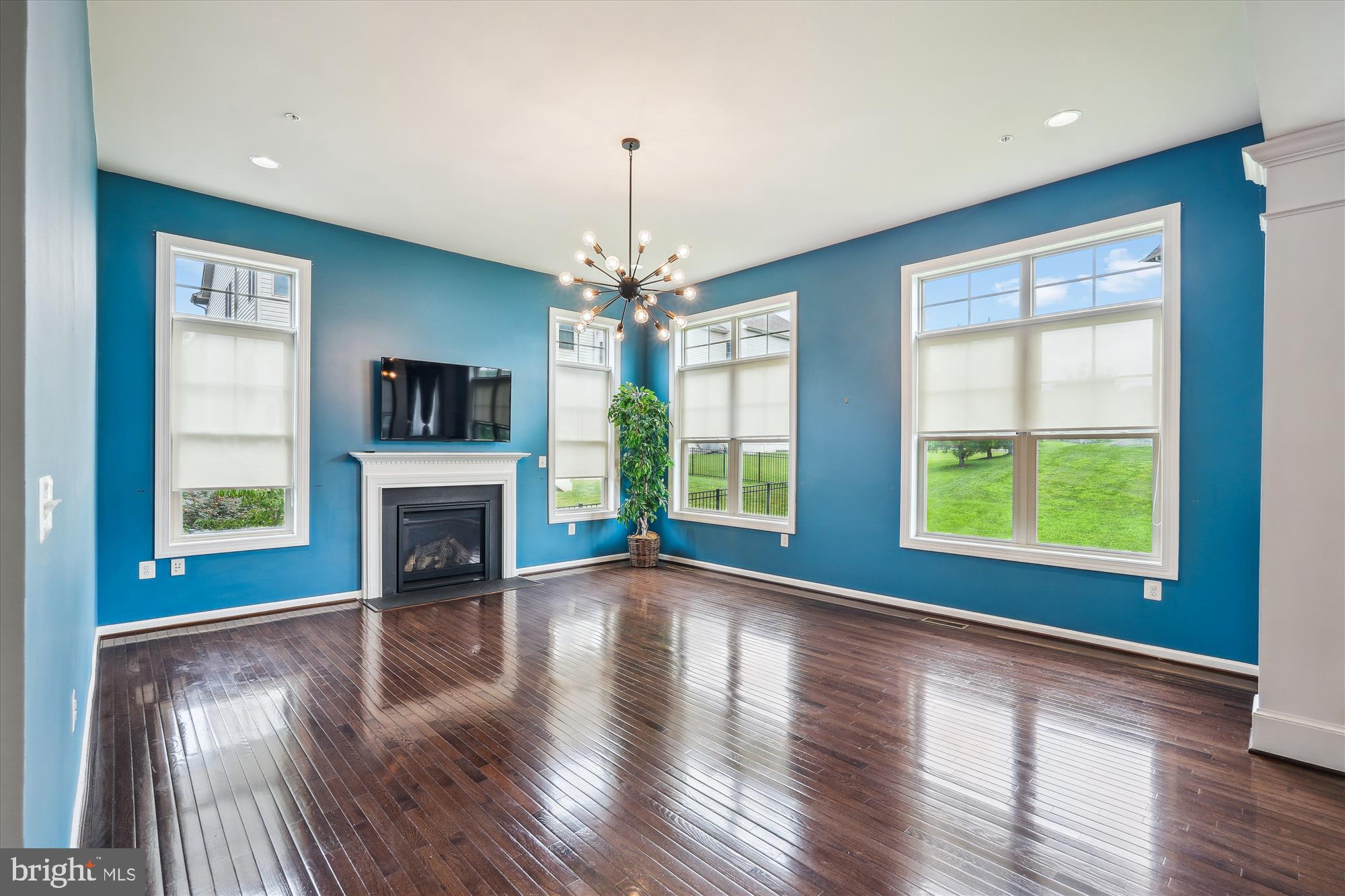 POPLAR RUN - Residential