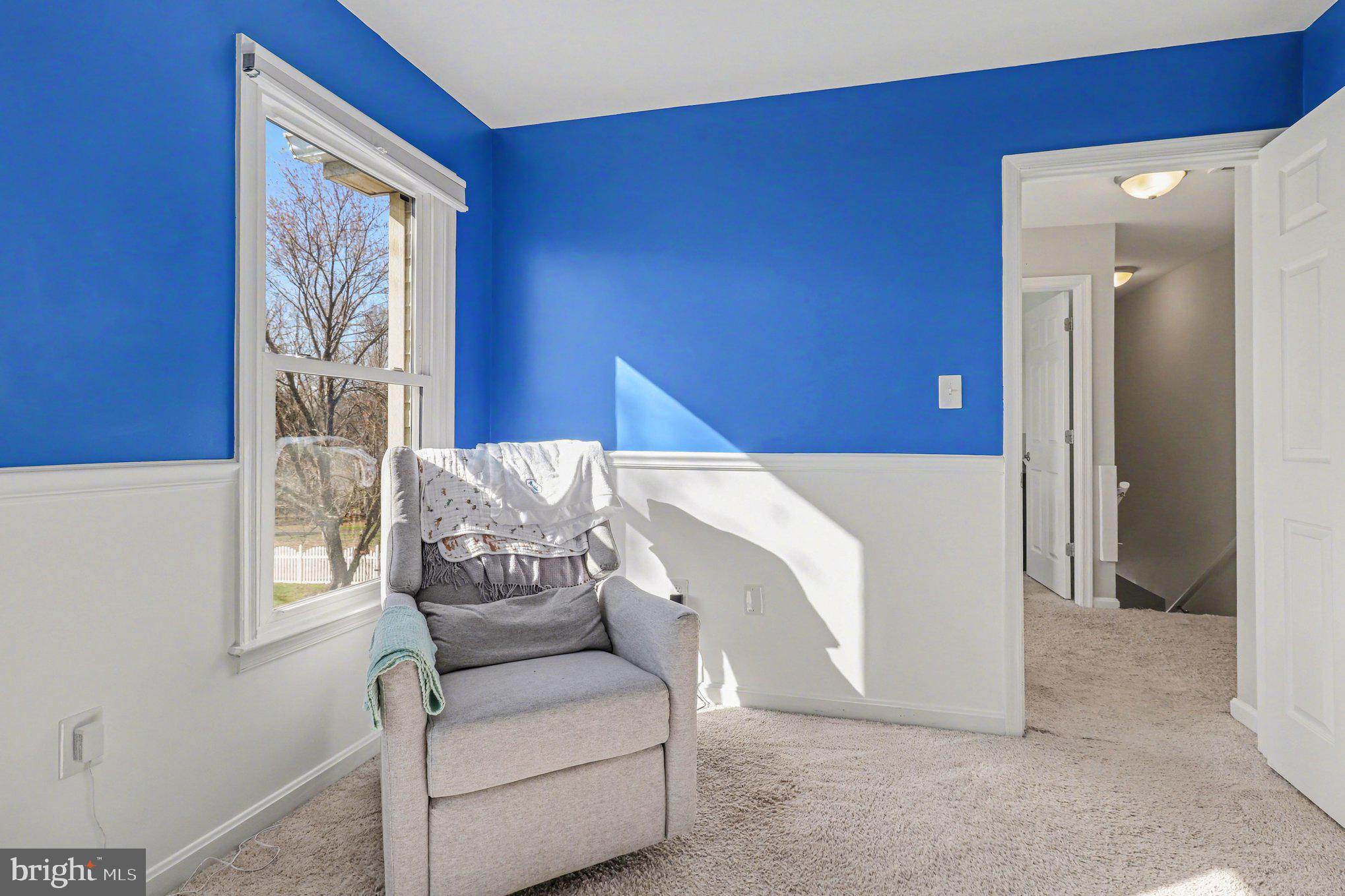 PIEDMONT SQUARE - Residential