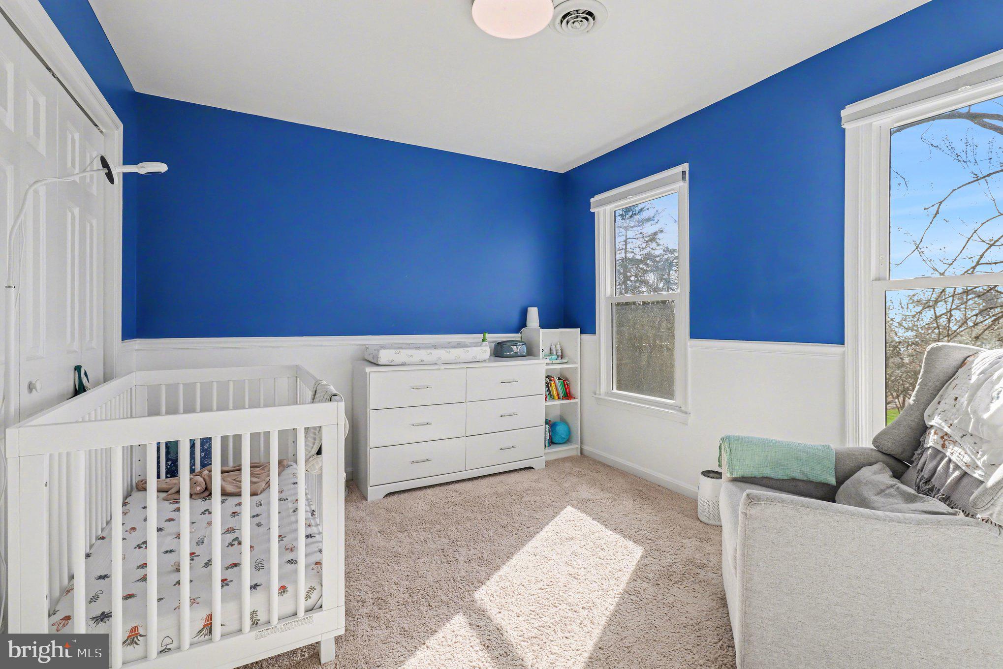 PIEDMONT SQUARE - Residential