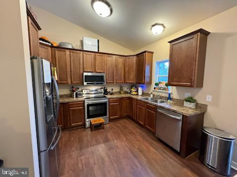 EBB TIDE BEACH - Residential Lease