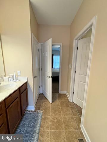 EBB TIDE BEACH - Residential Lease