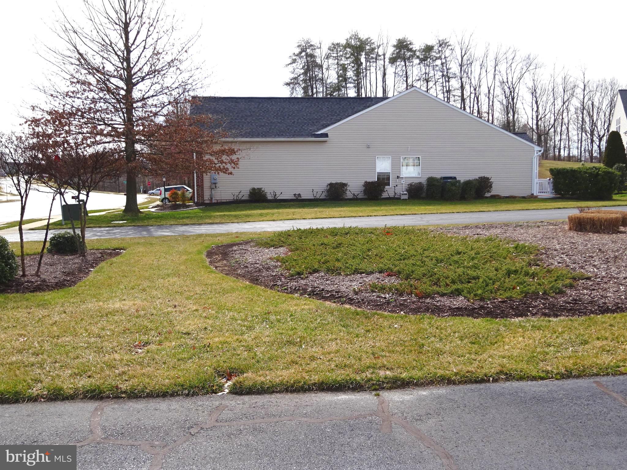 FOUR SEASONS IN HISTORIC VIRGINIA - Residential