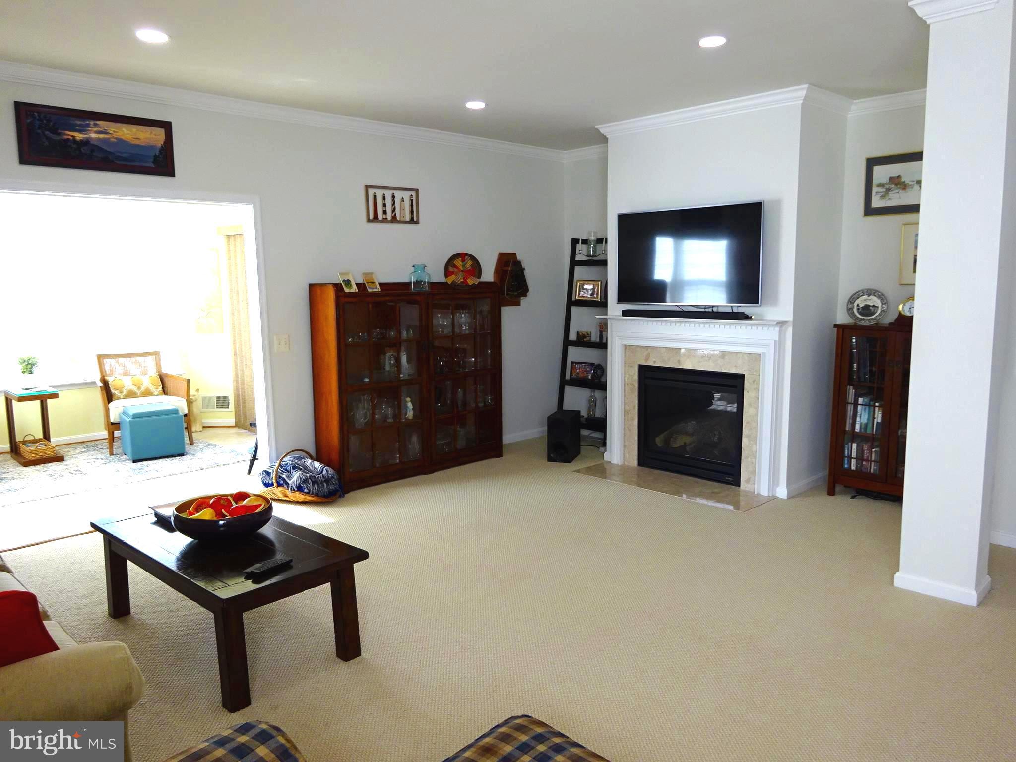 FOUR SEASONS IN HISTORIC VIRGINIA - Residential