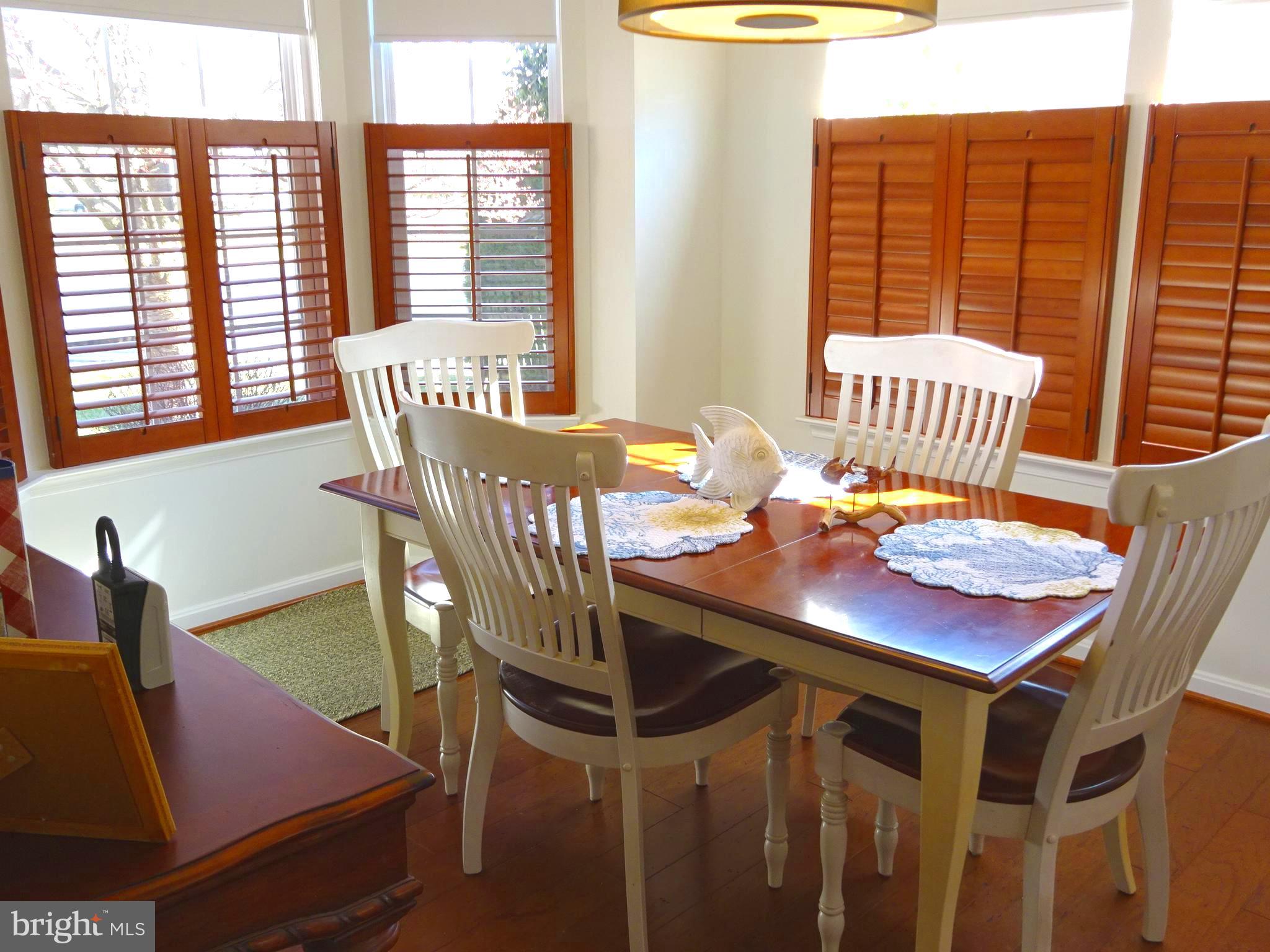 FOUR SEASONS IN HISTORIC VIRGINIA - Residential