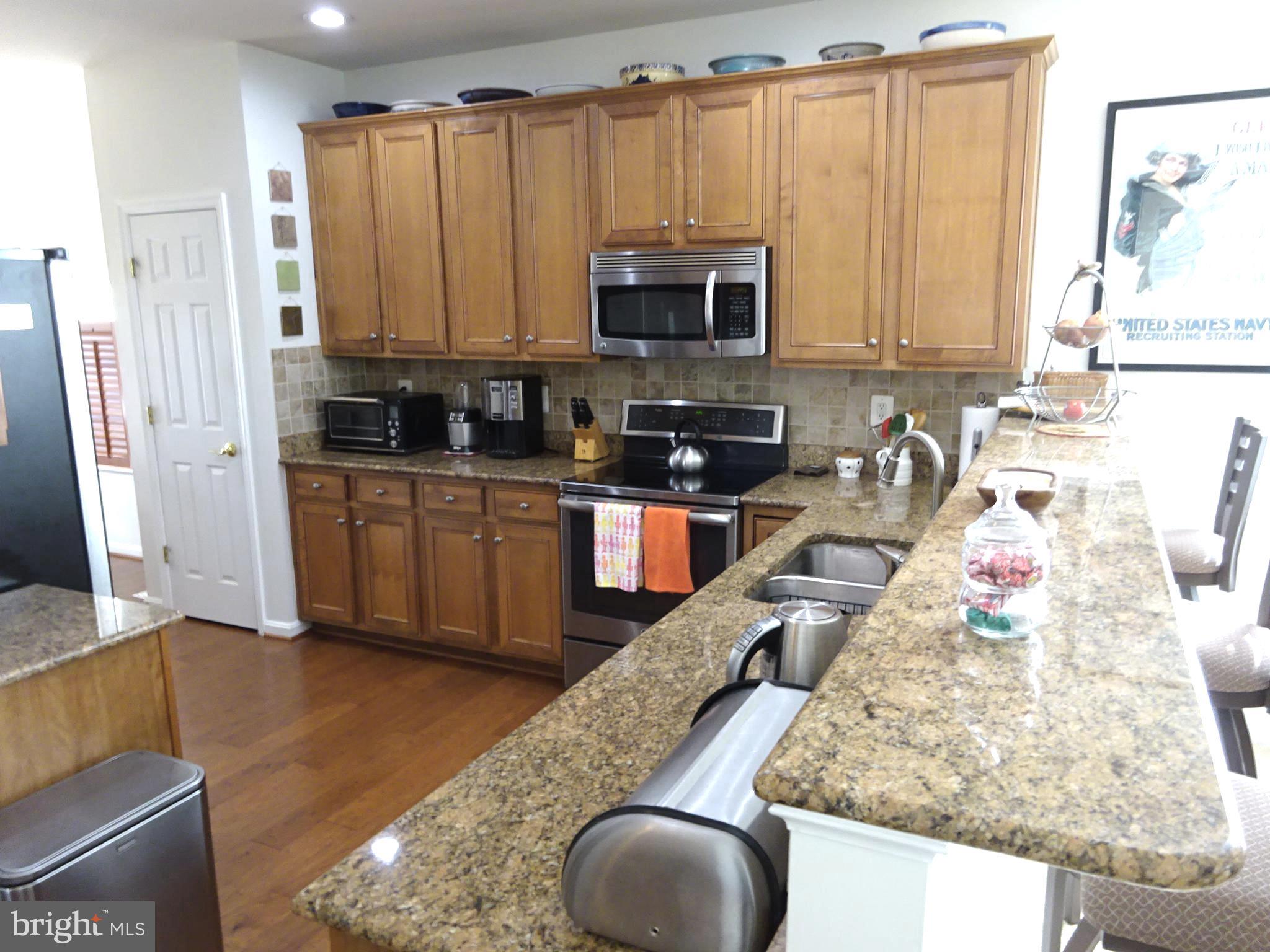 FOUR SEASONS IN HISTORIC VIRGINIA - Residential