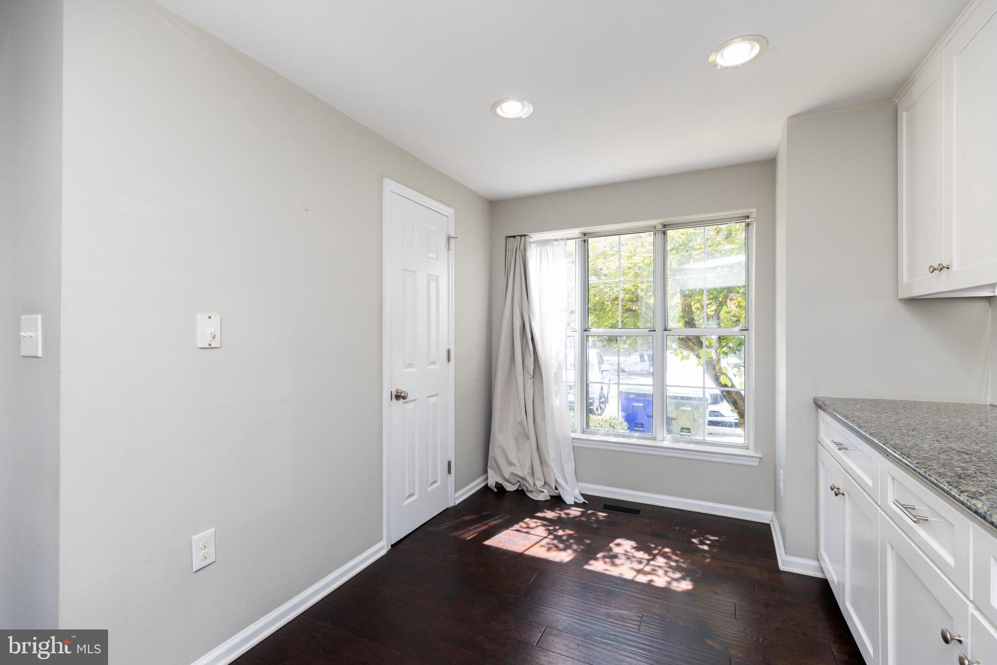 606 BENHAM COURT
