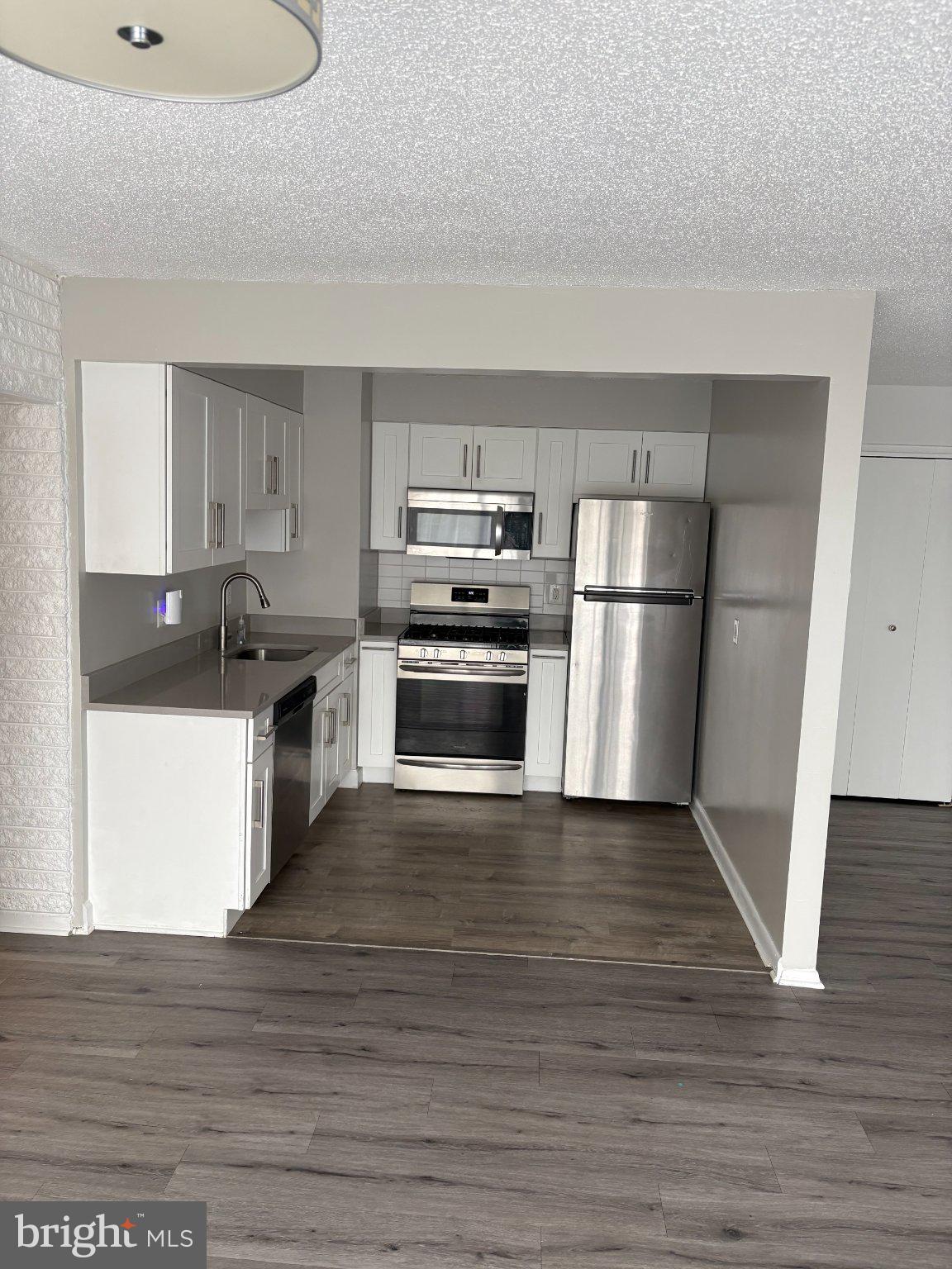 1828 METZEROTT ROAD 201