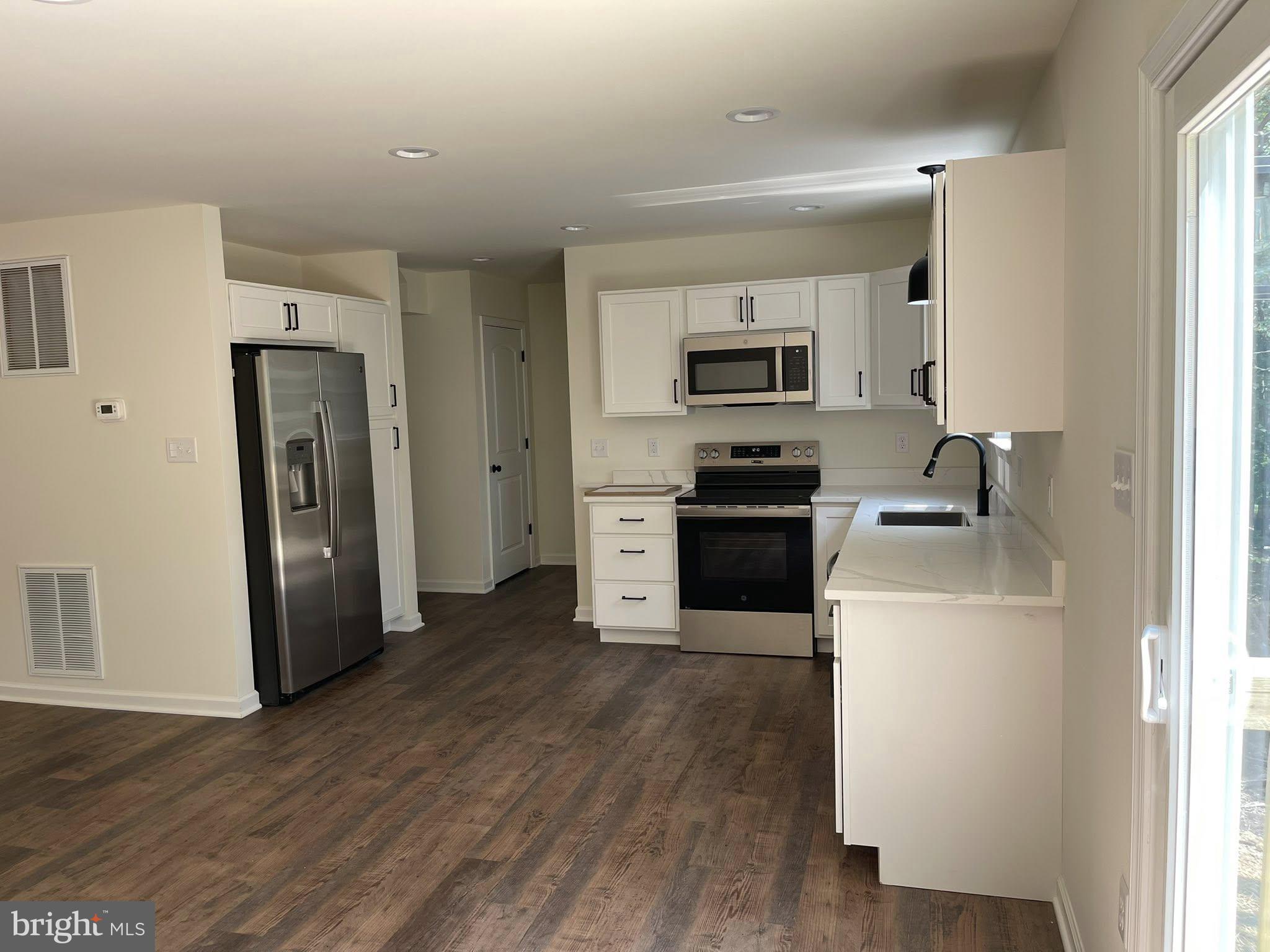 115 MOUNTAIN LODGE DRIVE