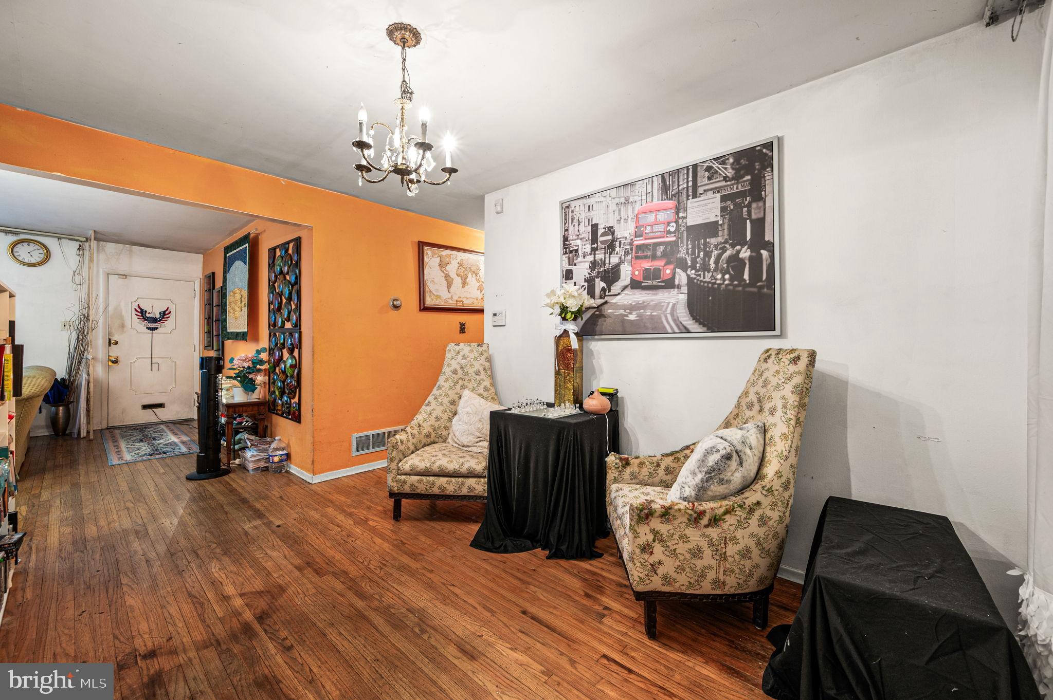 NORTH HILLS - Residential