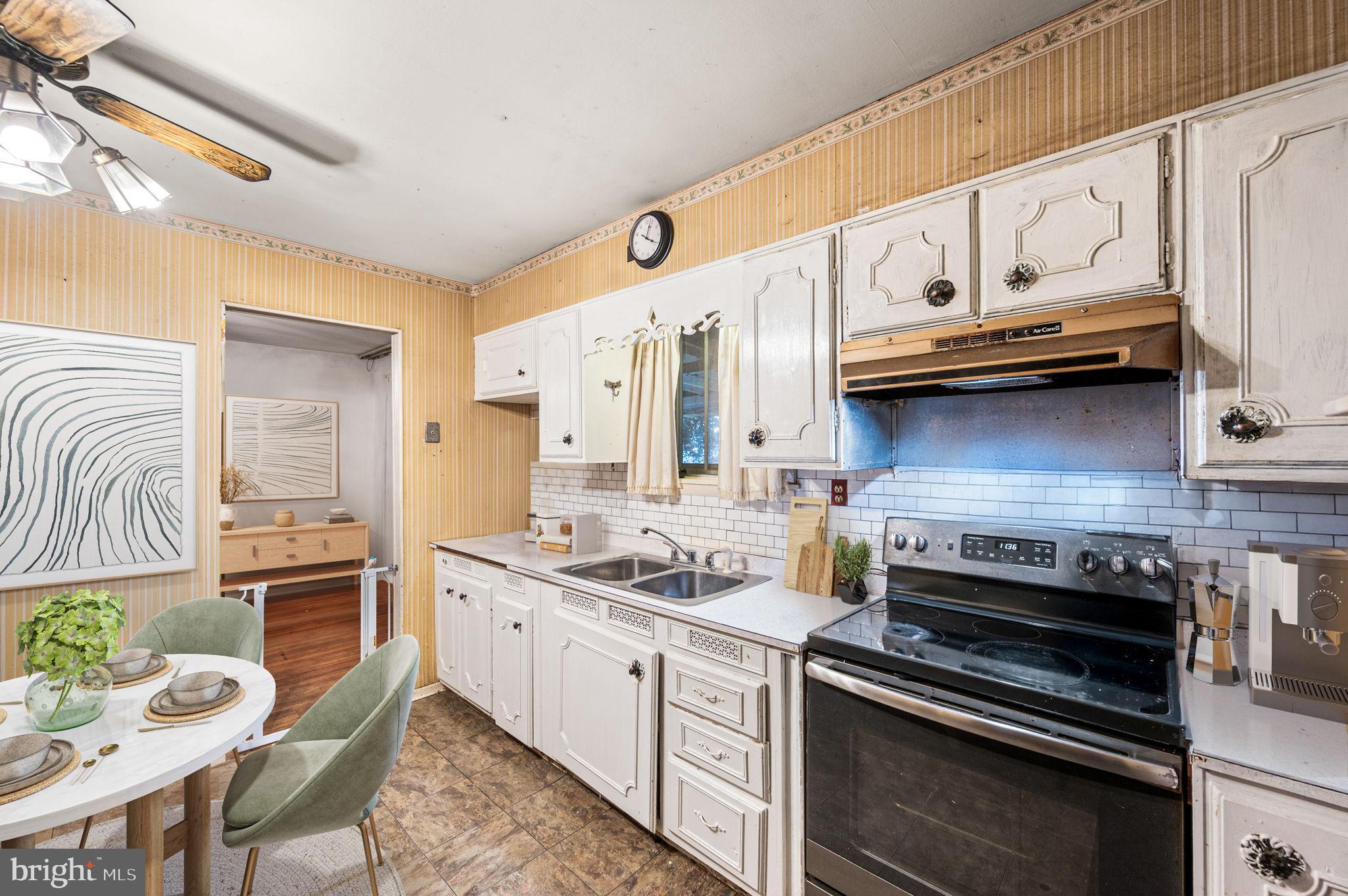 NORTH HILLS - Residential