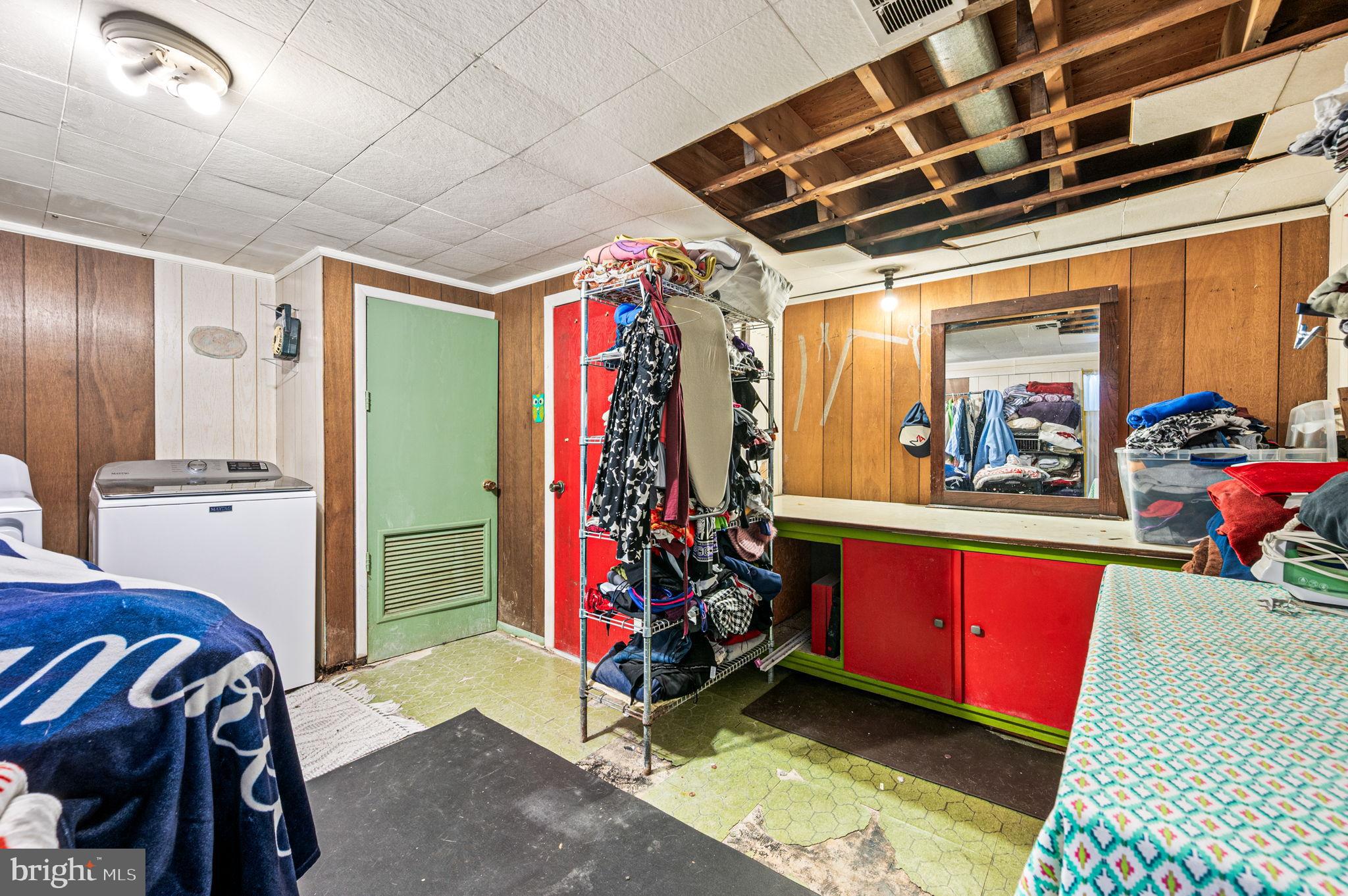 NORTH HILLS - Residential