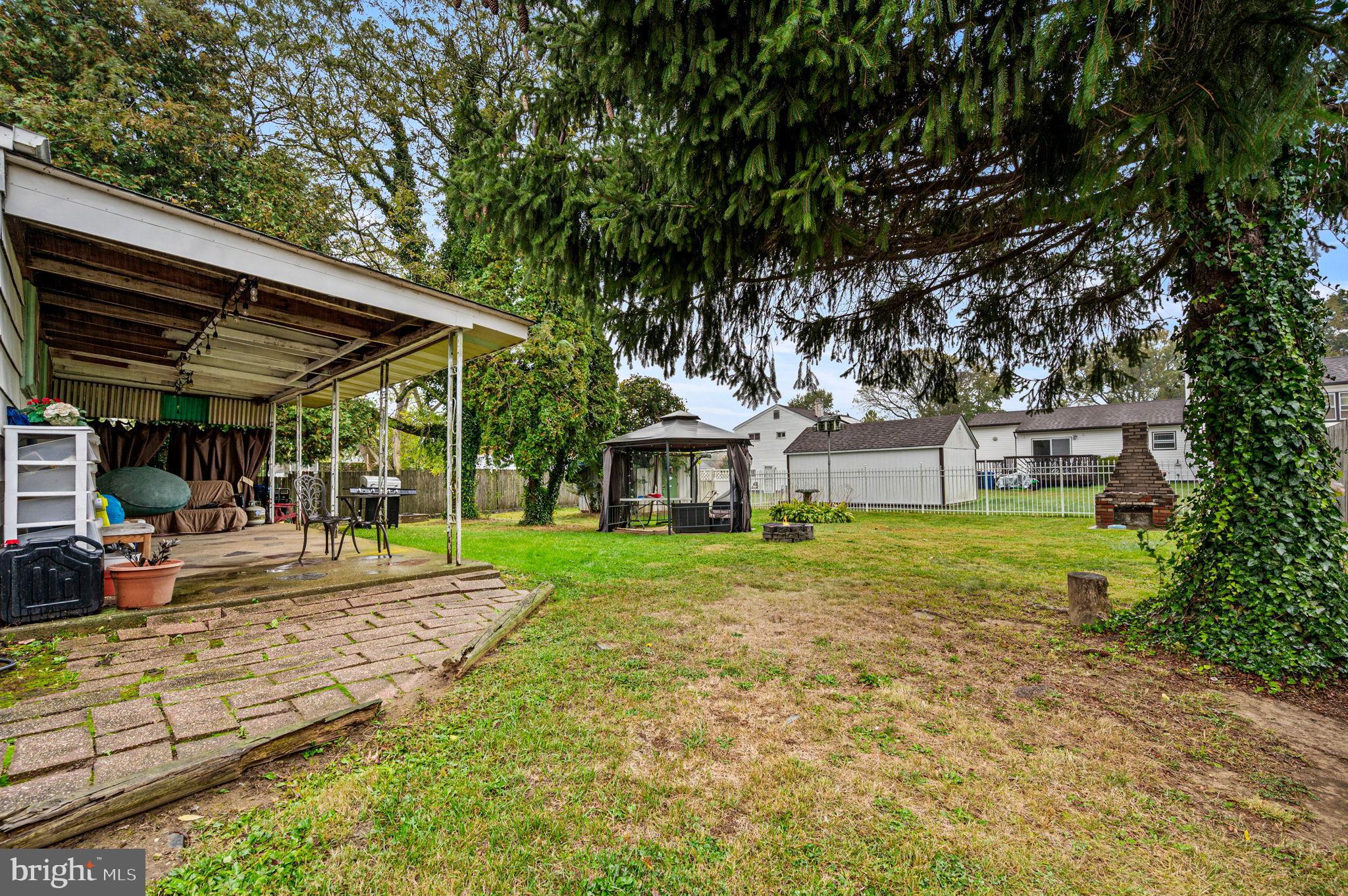 NORTH HILLS - Residential