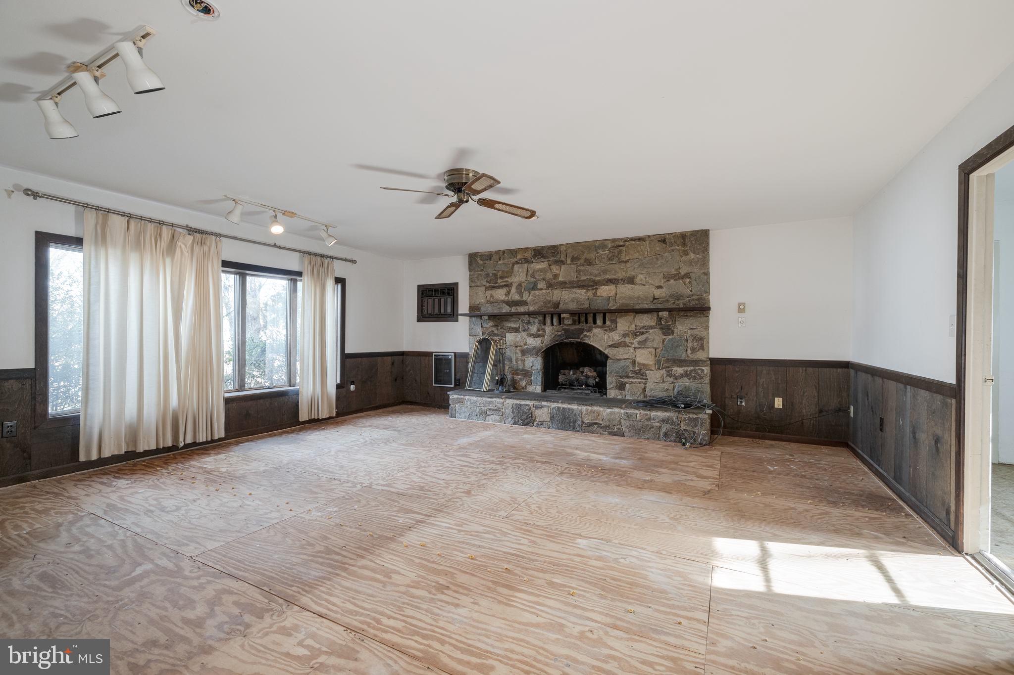 TULIP GROVE AT BELAIR - Residential