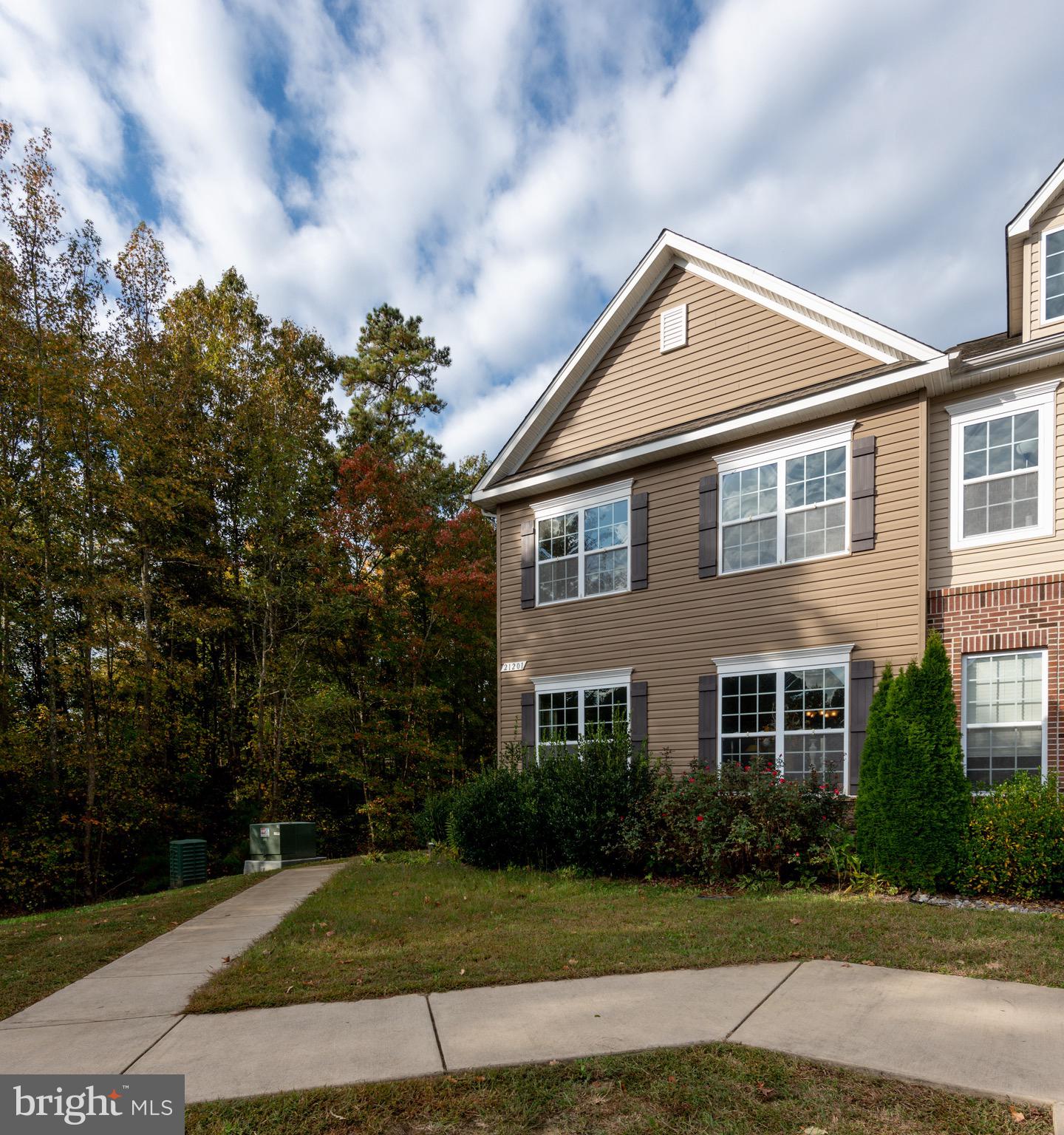 ELIZABETH HILLS PHASE 1 - Residential