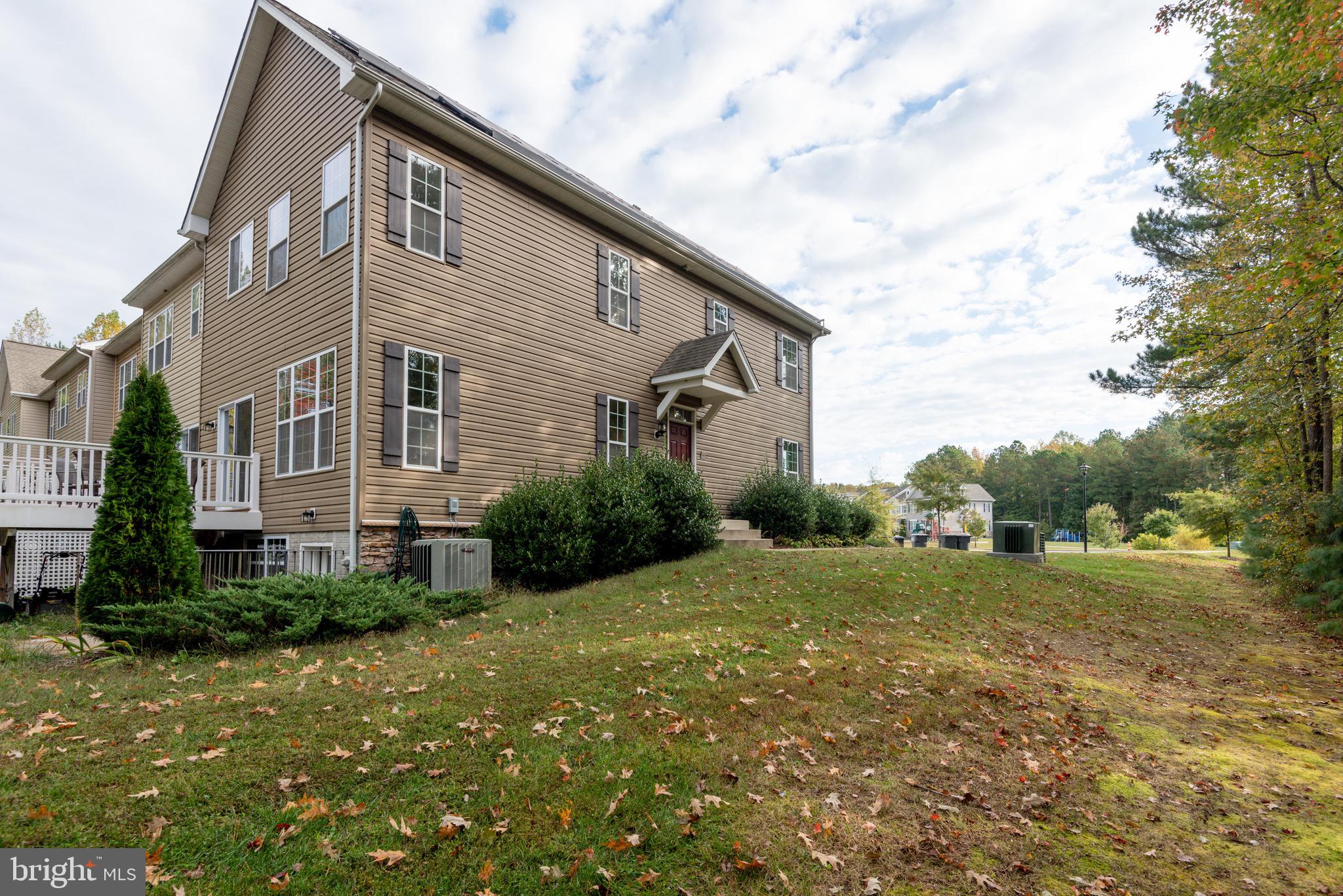 ELIZABETH HILLS PHASE 1 - Residential