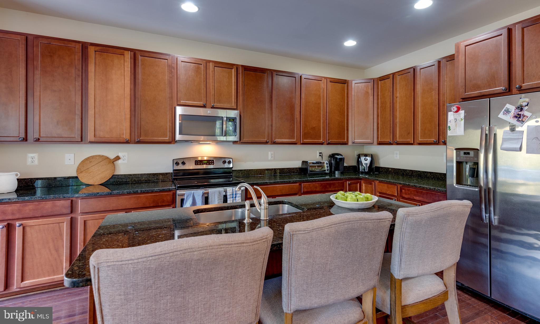 ELIZABETH HILLS PHASE 1 - Residential