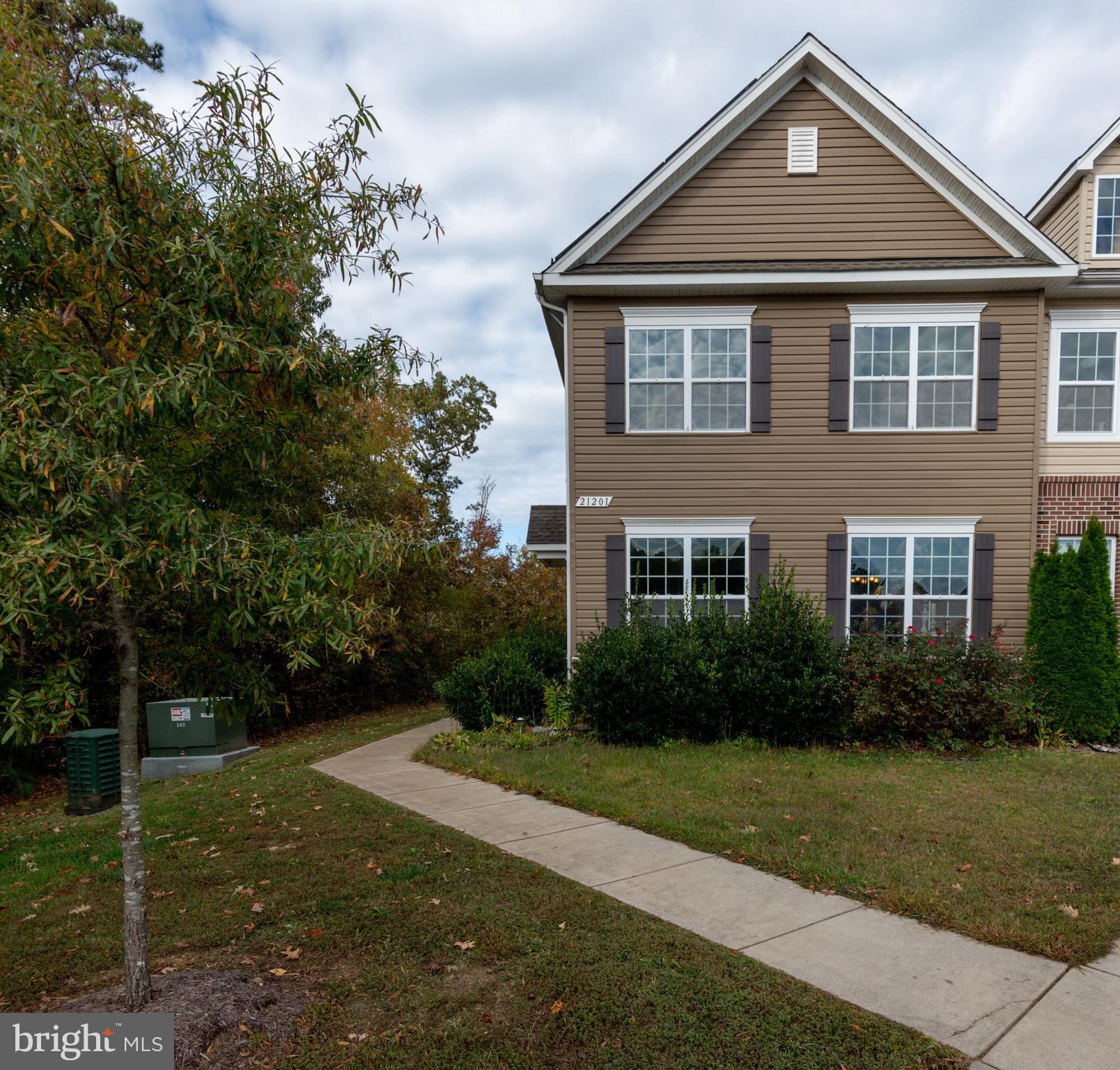 ELIZABETH HILLS PHASE 1 - Residential