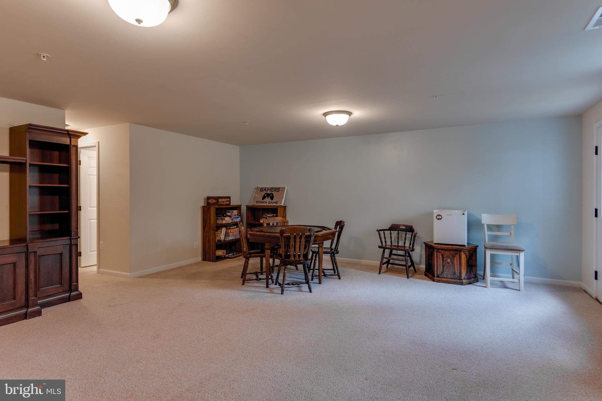 ELIZABETH HILLS PHASE 1 - Residential