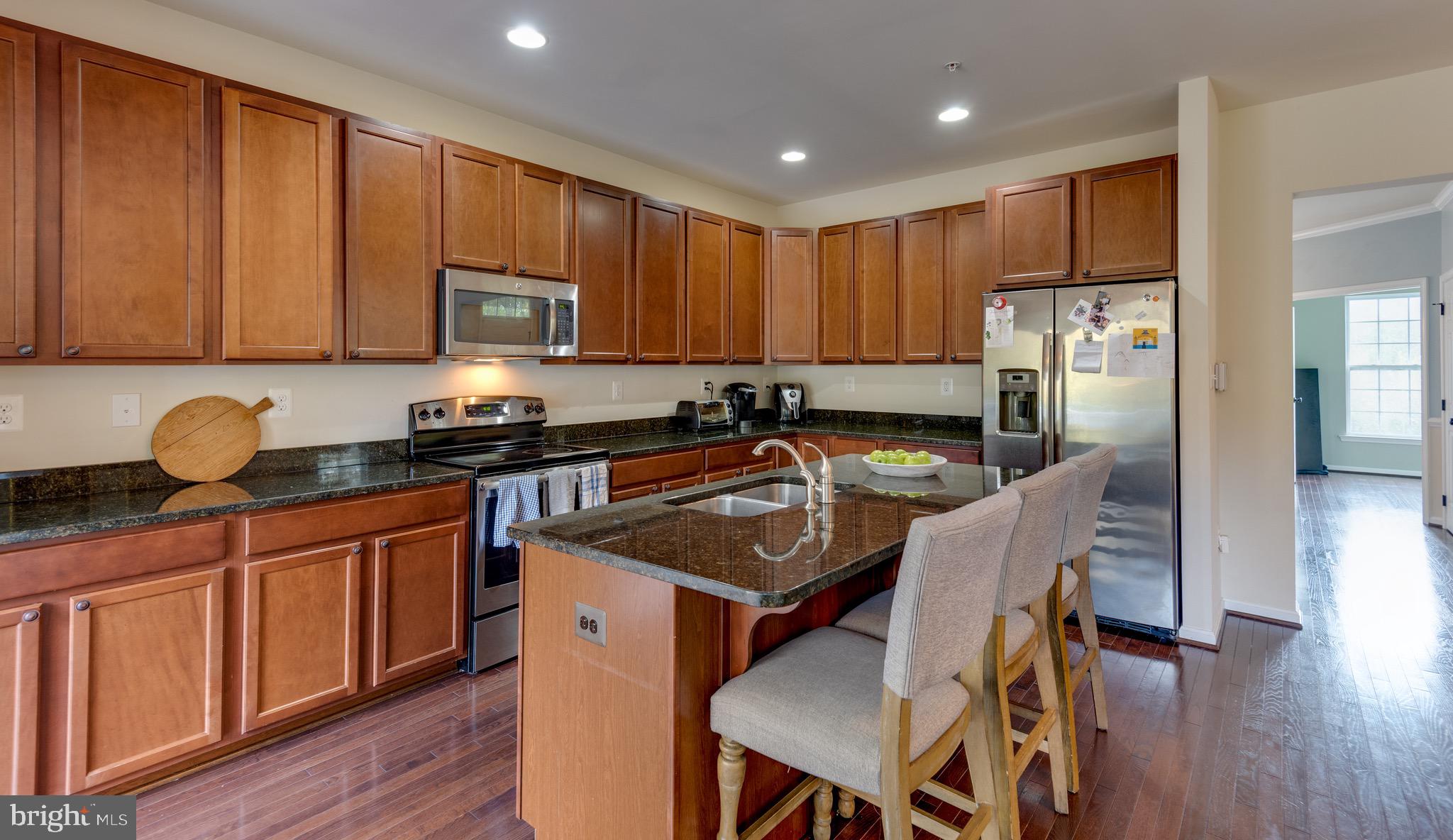 ELIZABETH HILLS PHASE 1 - Residential