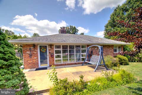 Photo of 8100 Carlyle Place, ALEXANDRIA, VA 22308 (MLS # VAFX2332364)