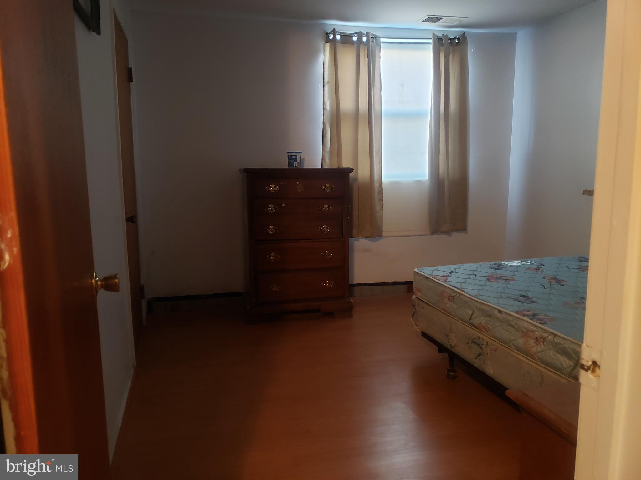 MARLBORO MEADOWS - Residential