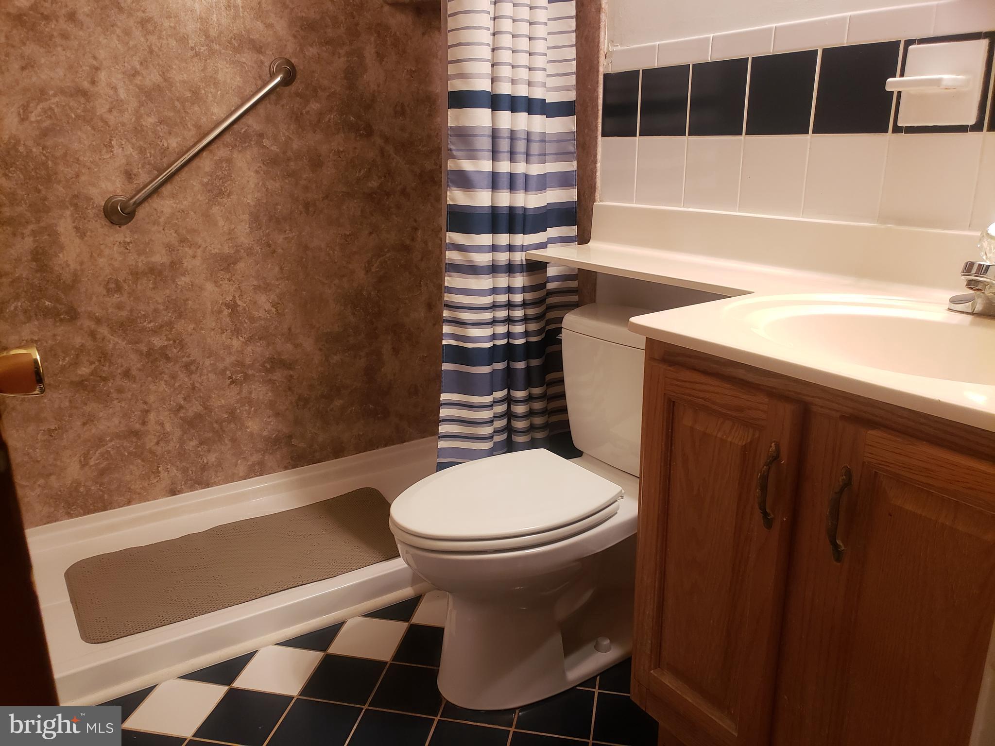 MARLBORO MEADOWS - Residential