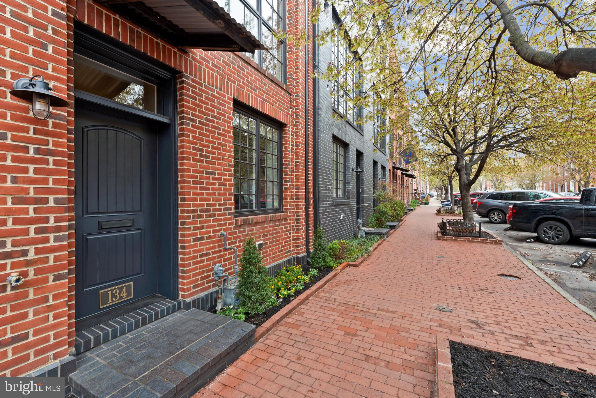 134 S ANN STREET