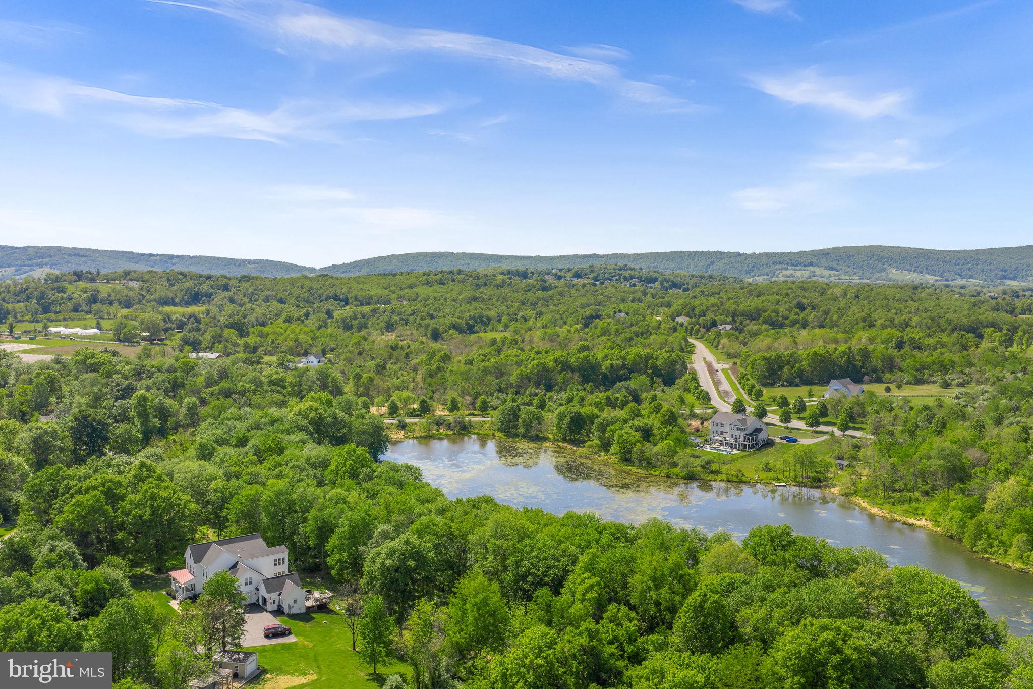 THE BLUFFS AT SLEETER LAKE - Residential