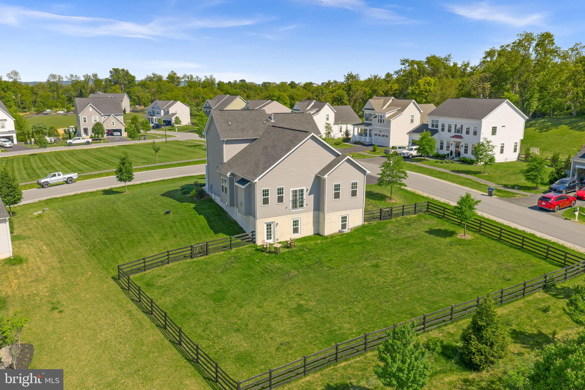THE BLUFFS AT SLEETER LAKE - Residential