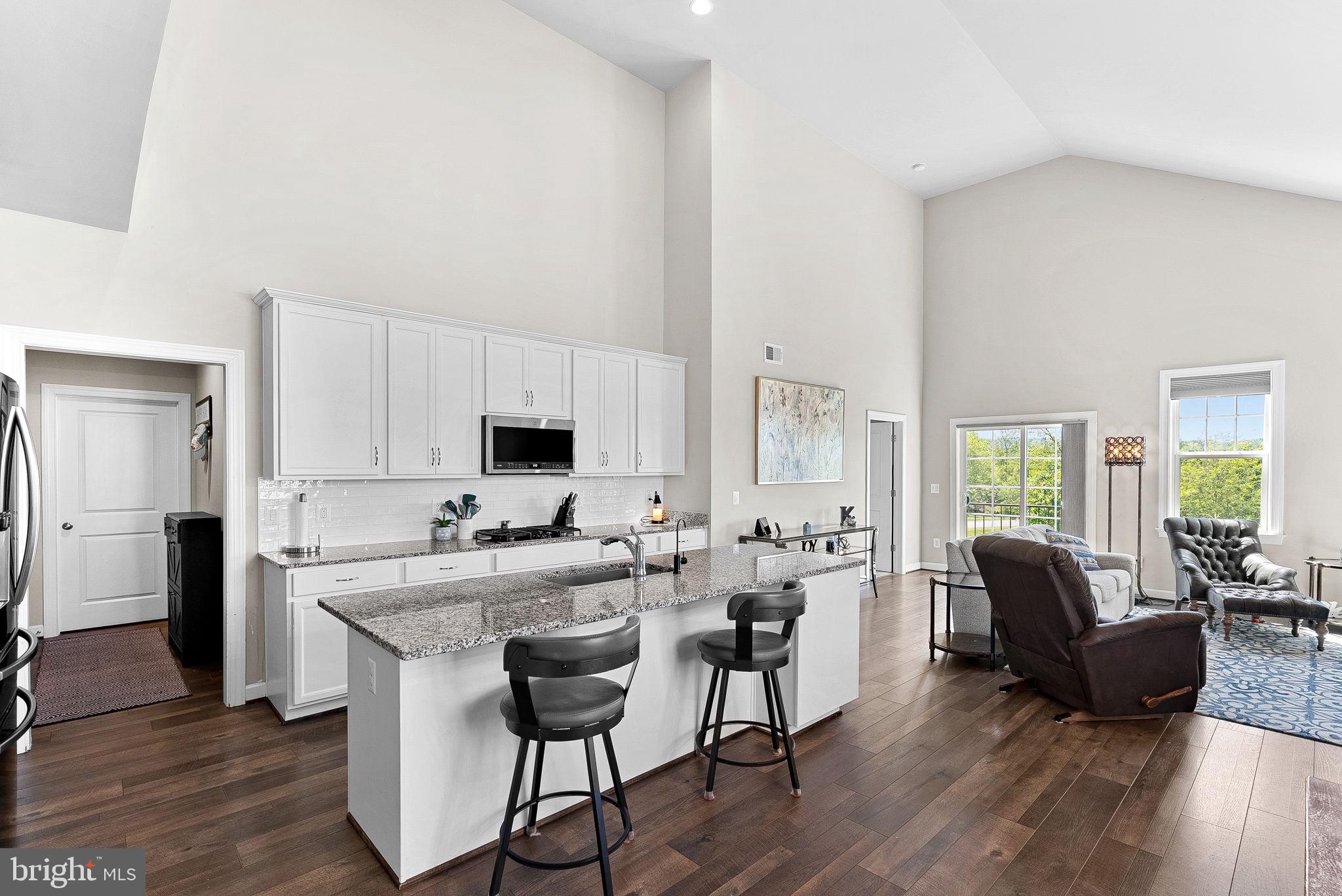 THE BLUFFS AT SLEETER LAKE - Residential