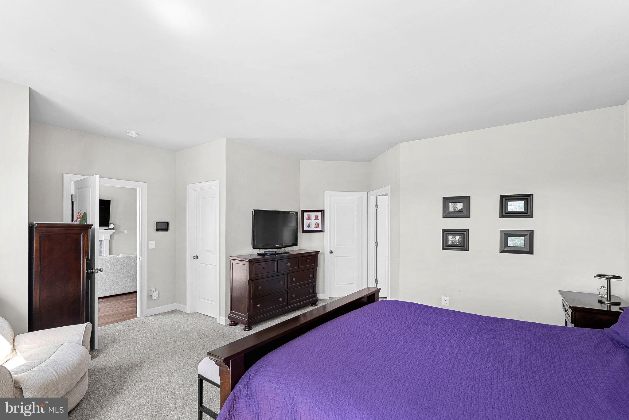 THE BLUFFS AT SLEETER LAKE - Residential