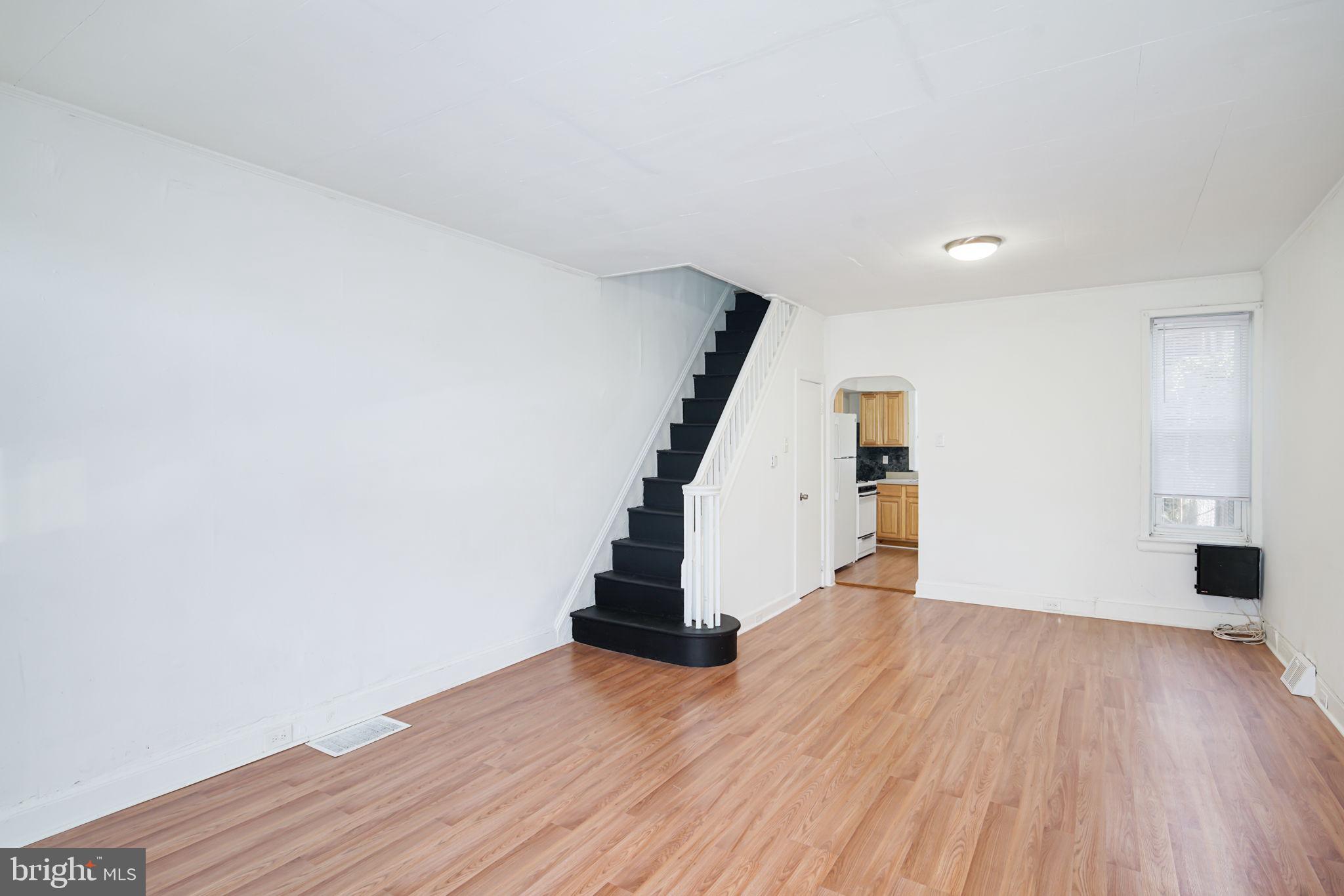 KENSINGTON - Residential