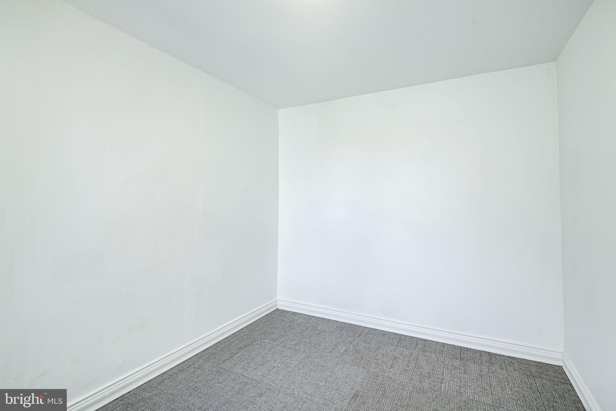 KENSINGTON - Residential