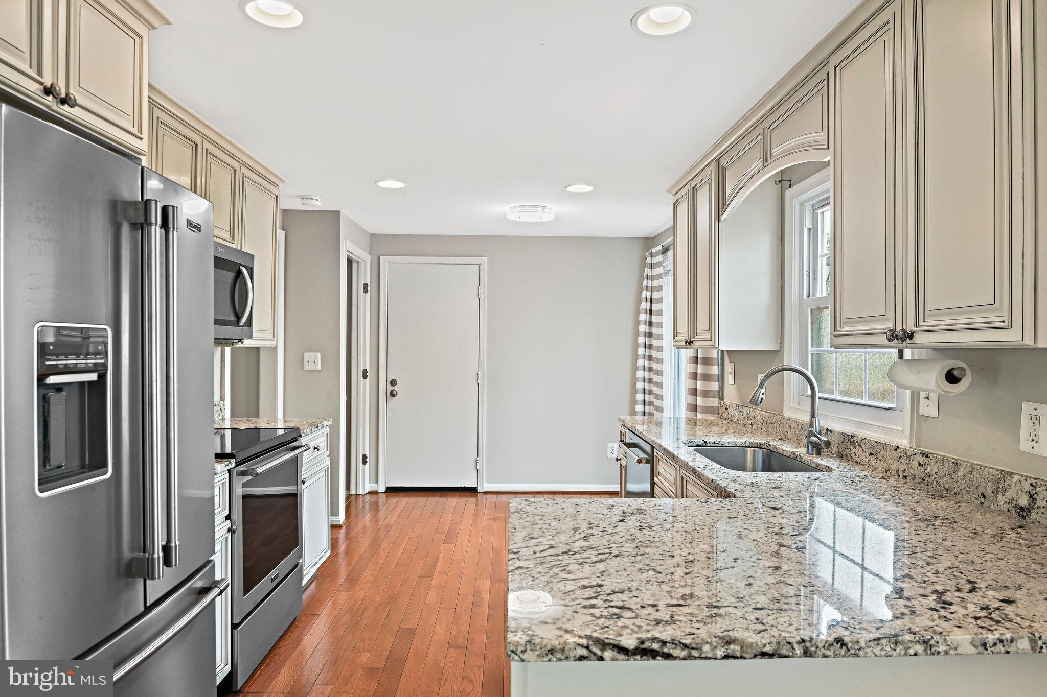1105 TRAPPER CREST COURT