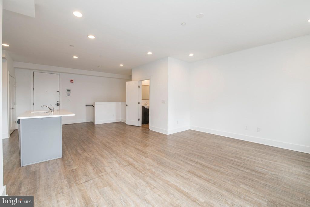 Photo of 1206 N 7th Street #1B, PHILADELPHIA, PA 19122 (MLS # PAPH2574570)