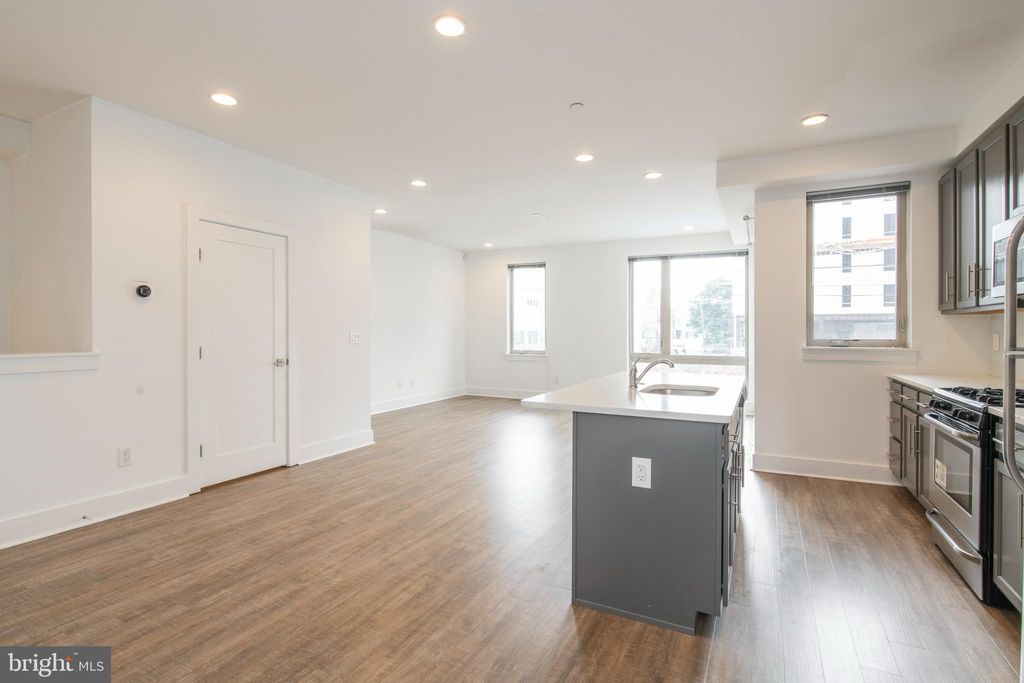 Photo of 1206 N 7th Street #1B, PHILADELPHIA, PA 19122 (MLS # PAPH2574570)