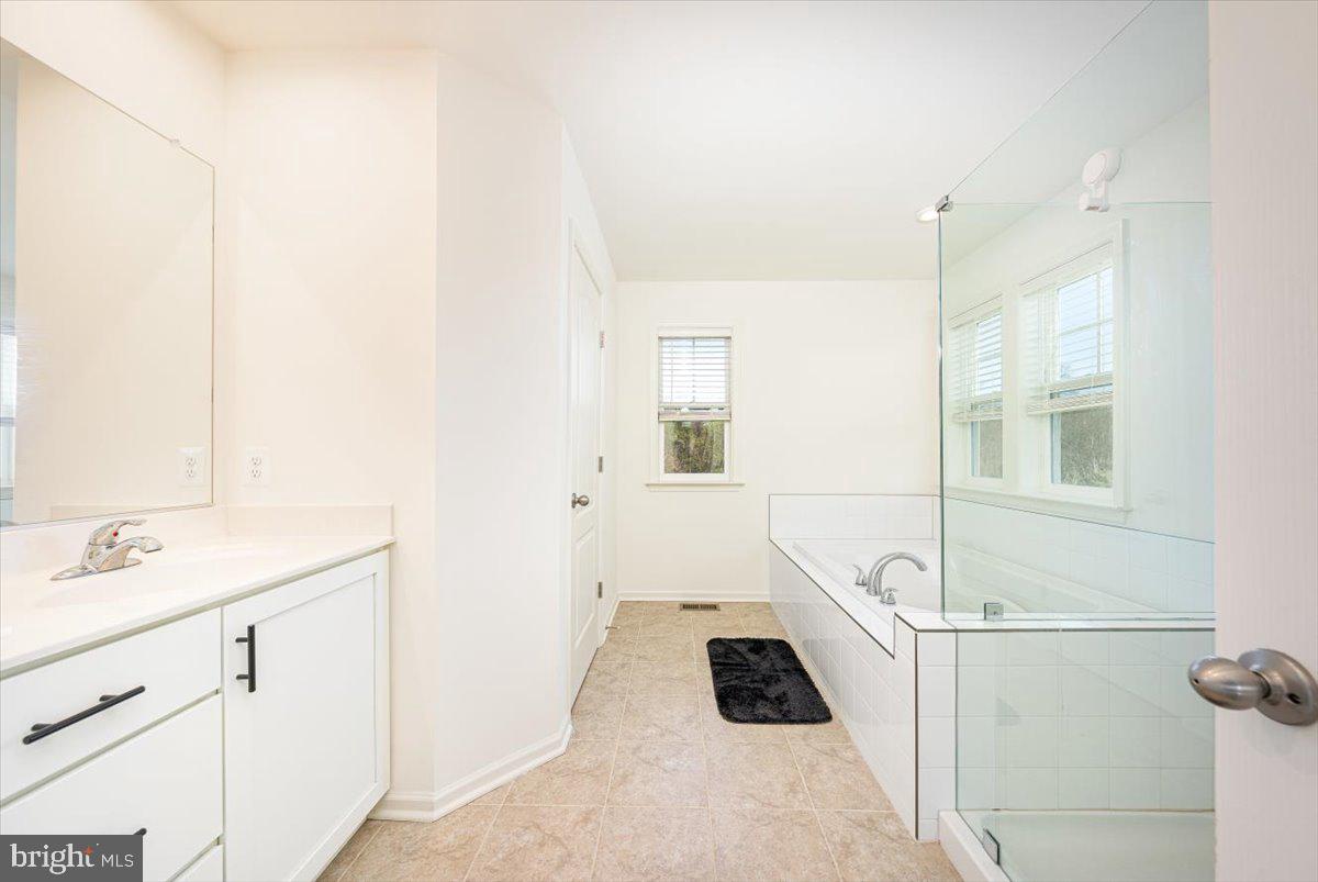 WESTFIELDS - Residential