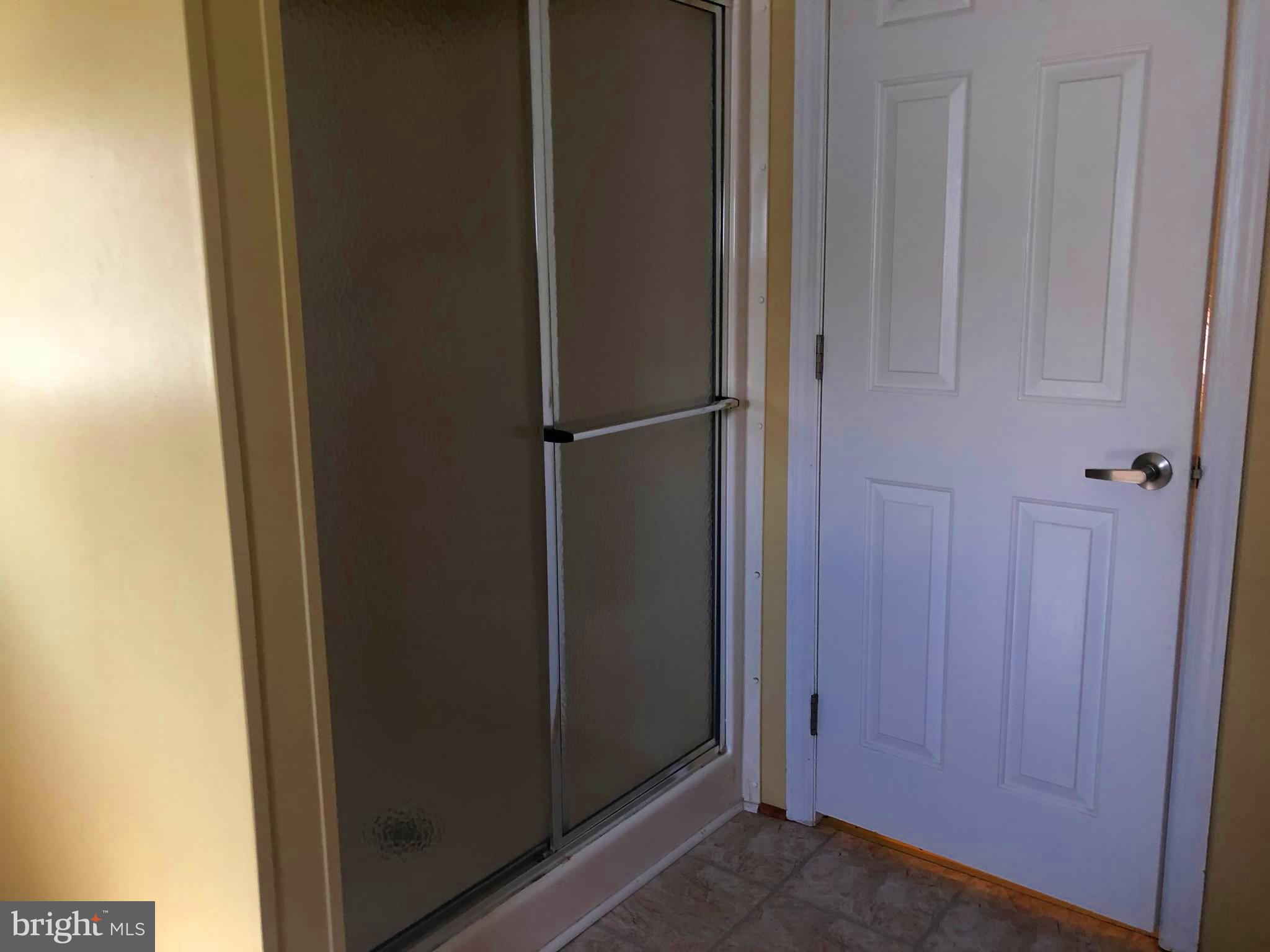 BISCAYNE BAY VILLAGE - Residential