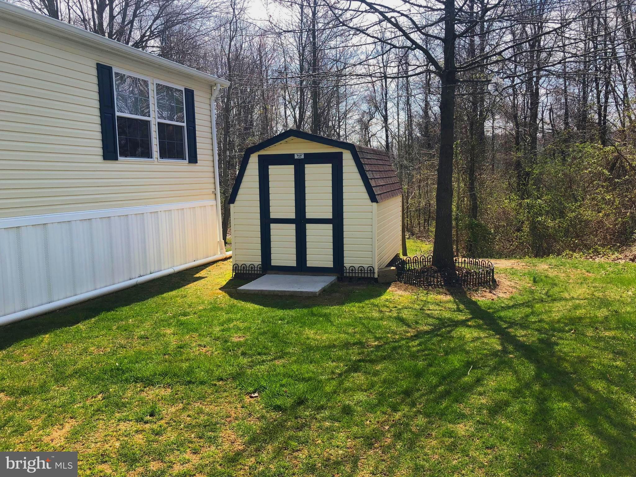 BISCAYNE BAY VILLAGE - Residential