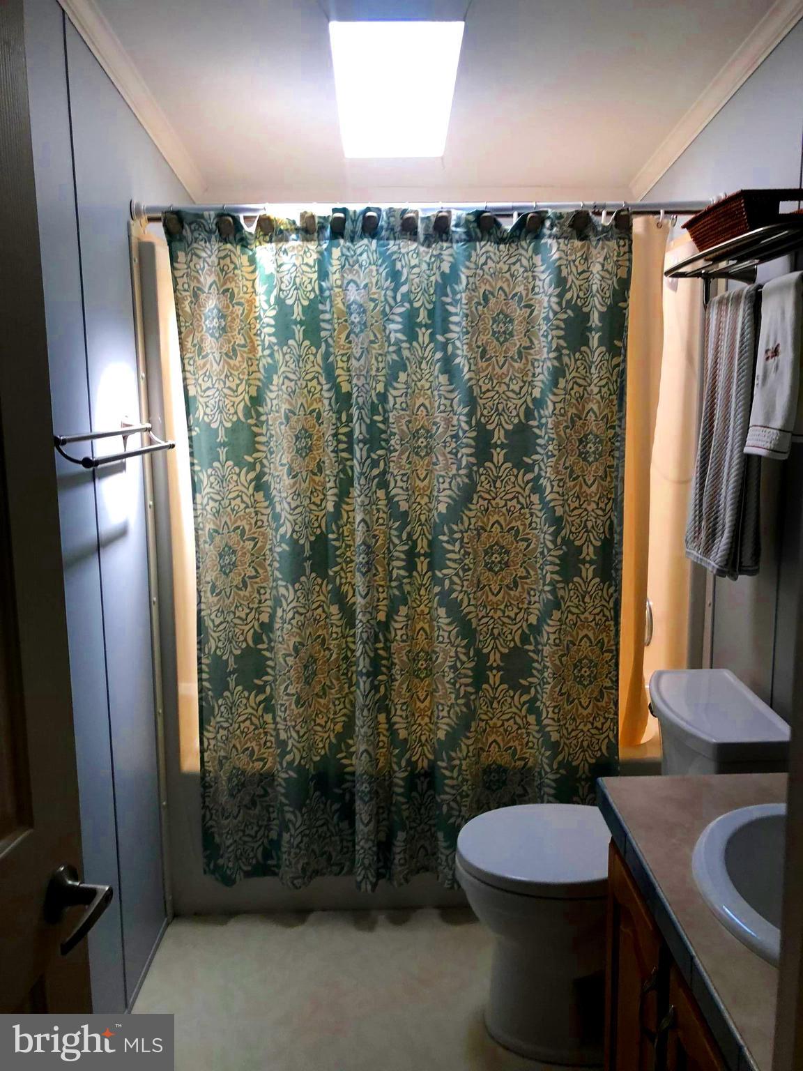 BISCAYNE BAY VILLAGE - Residential