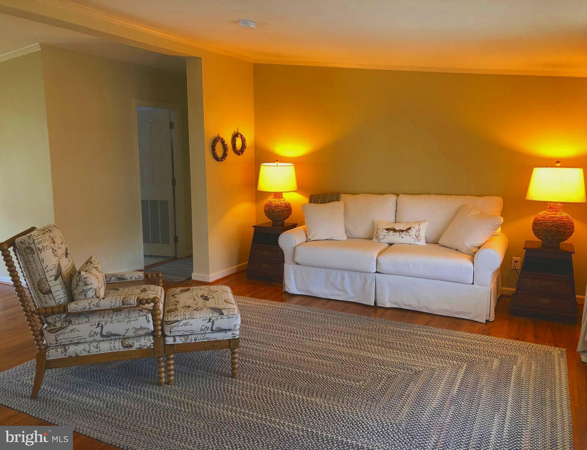 BISCAYNE BAY VILLAGE - Residential