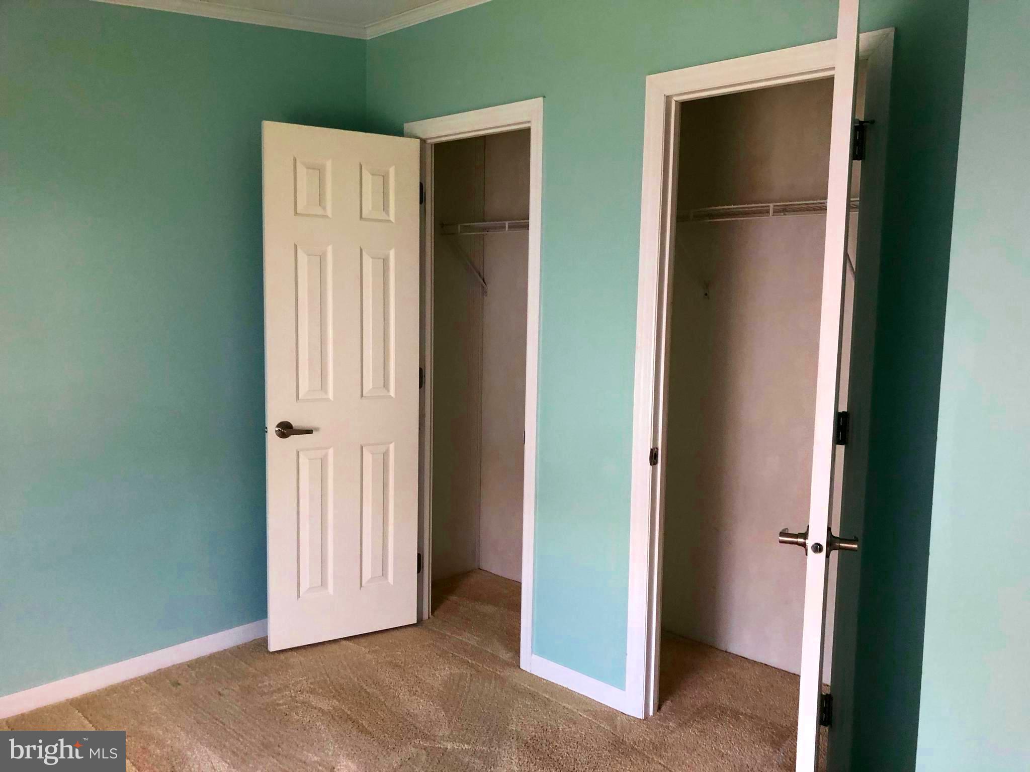 BISCAYNE BAY VILLAGE - Residential