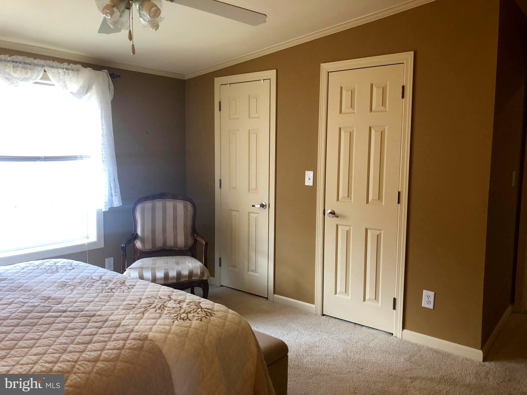 BISCAYNE BAY VILLAGE - Residential