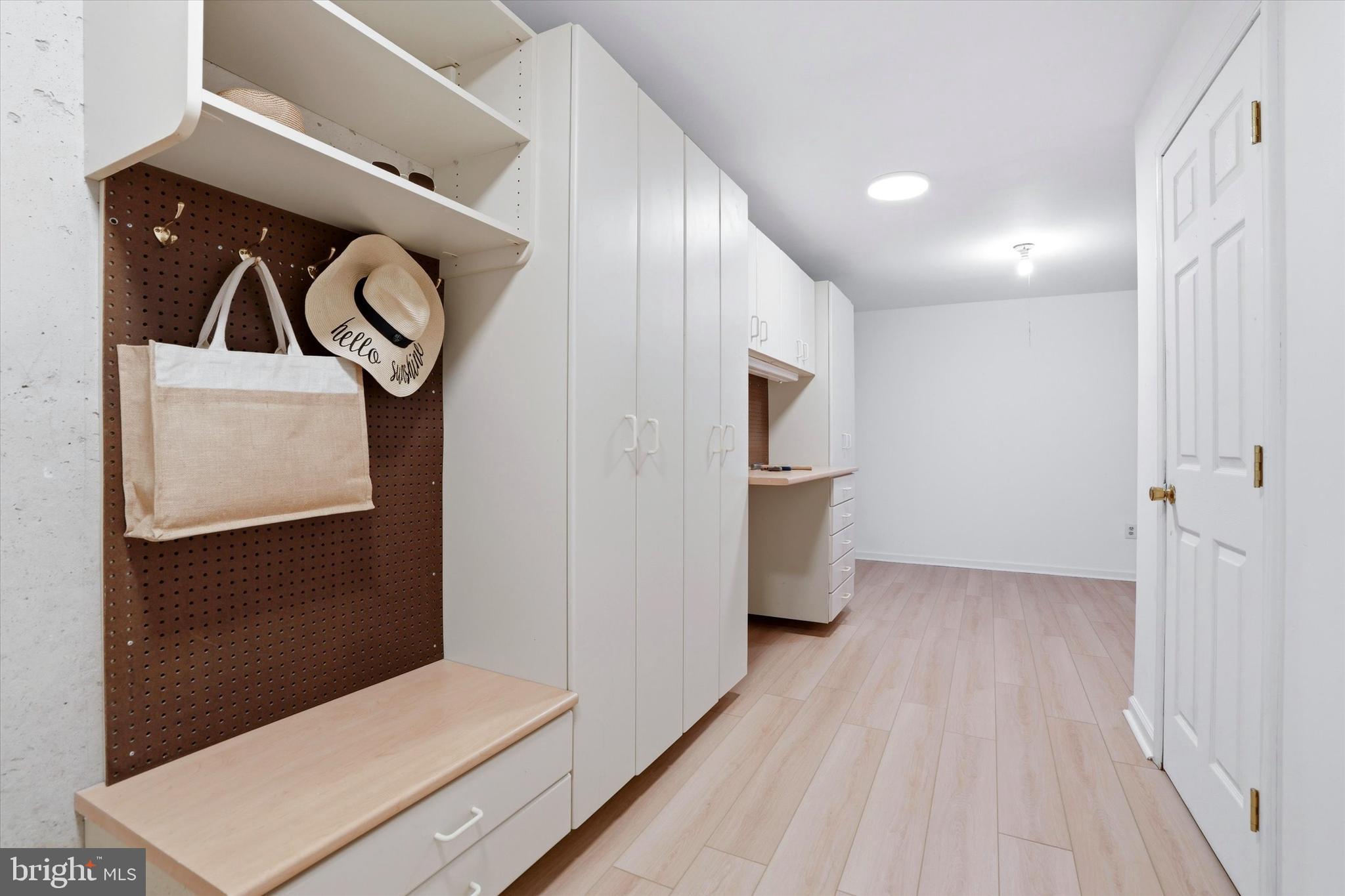 WILLISTOWN KNOLL - Residential