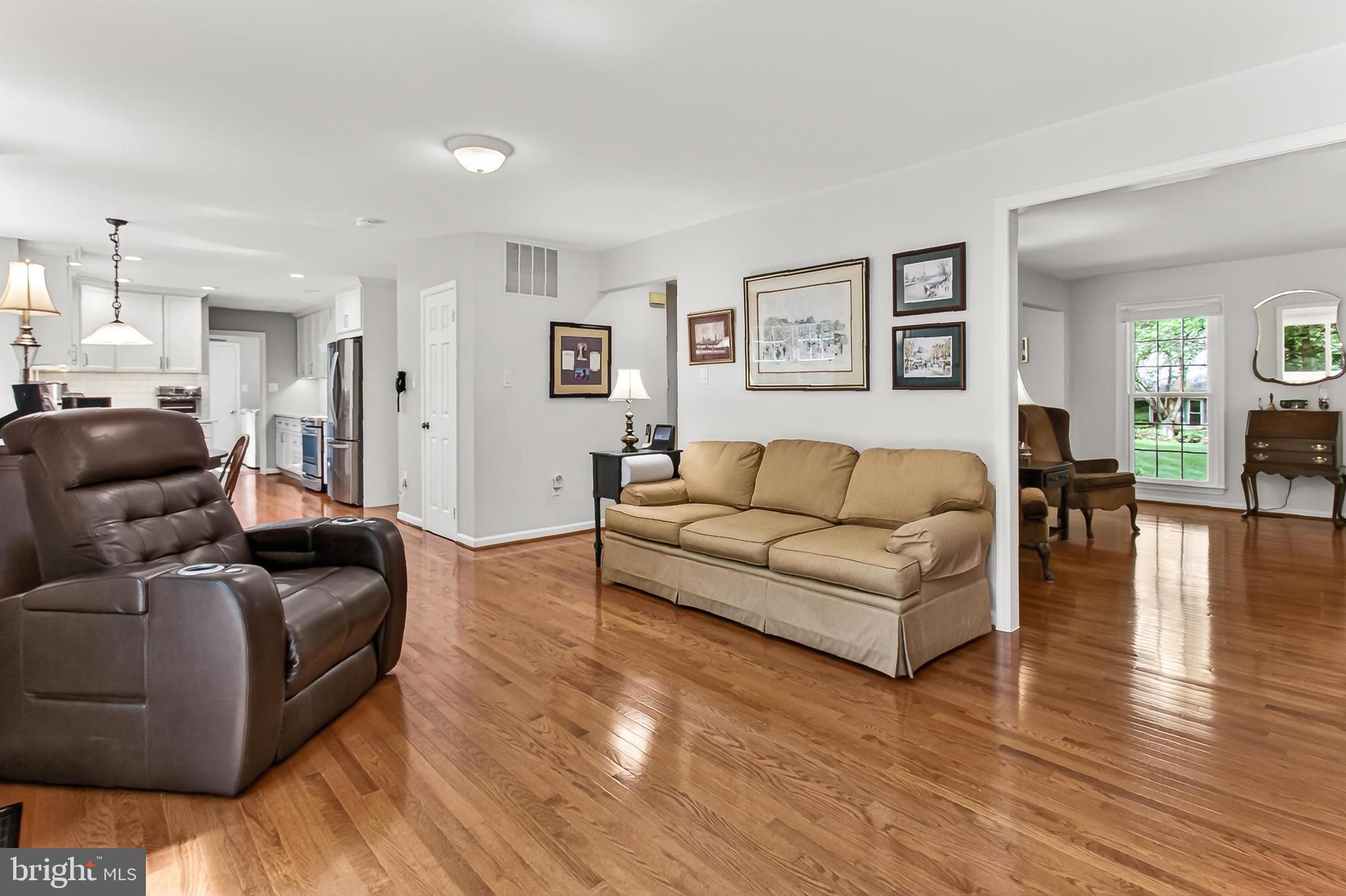 FAIRFAX STATION - Residential