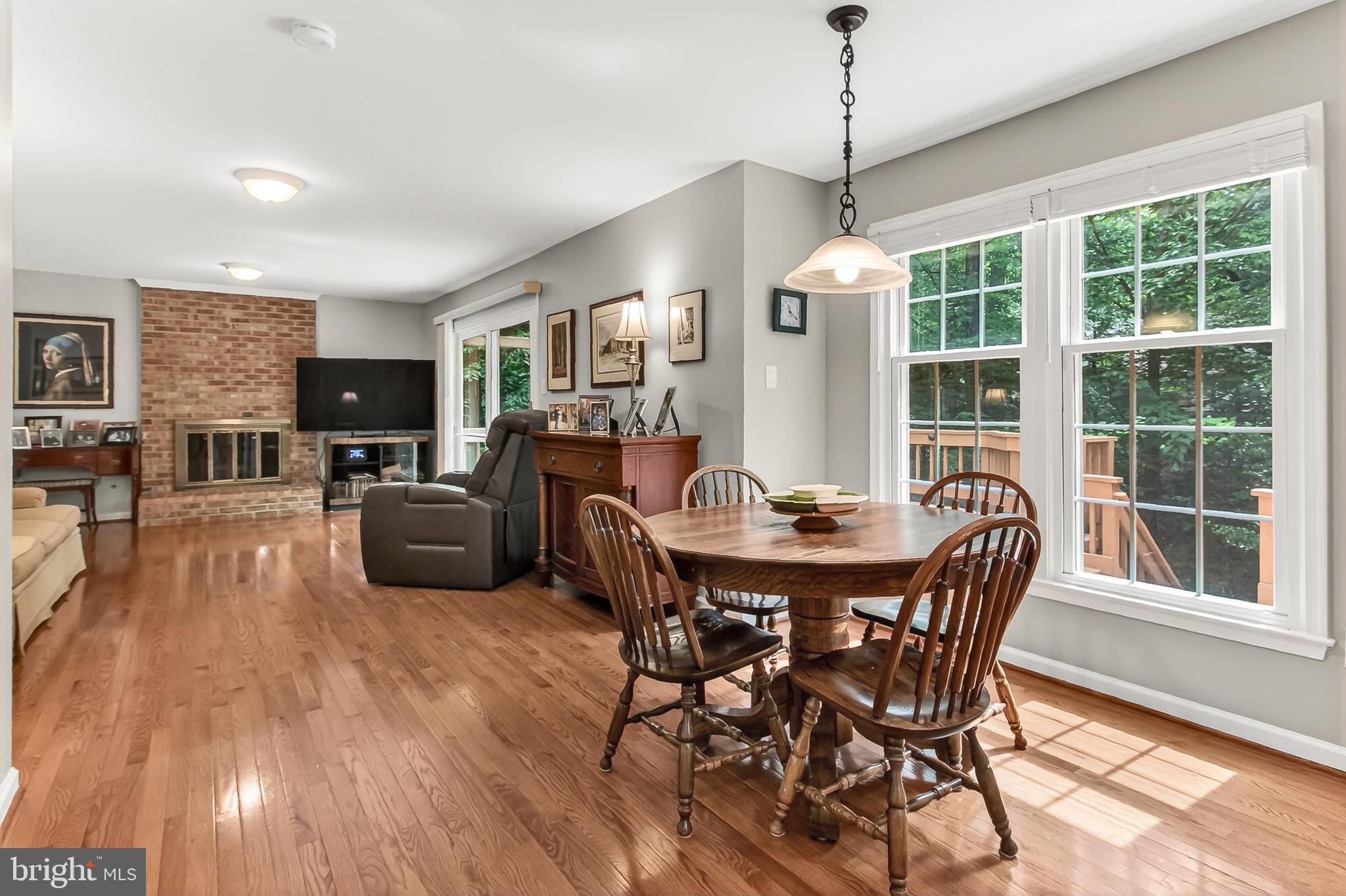 FAIRFAX STATION - Residential