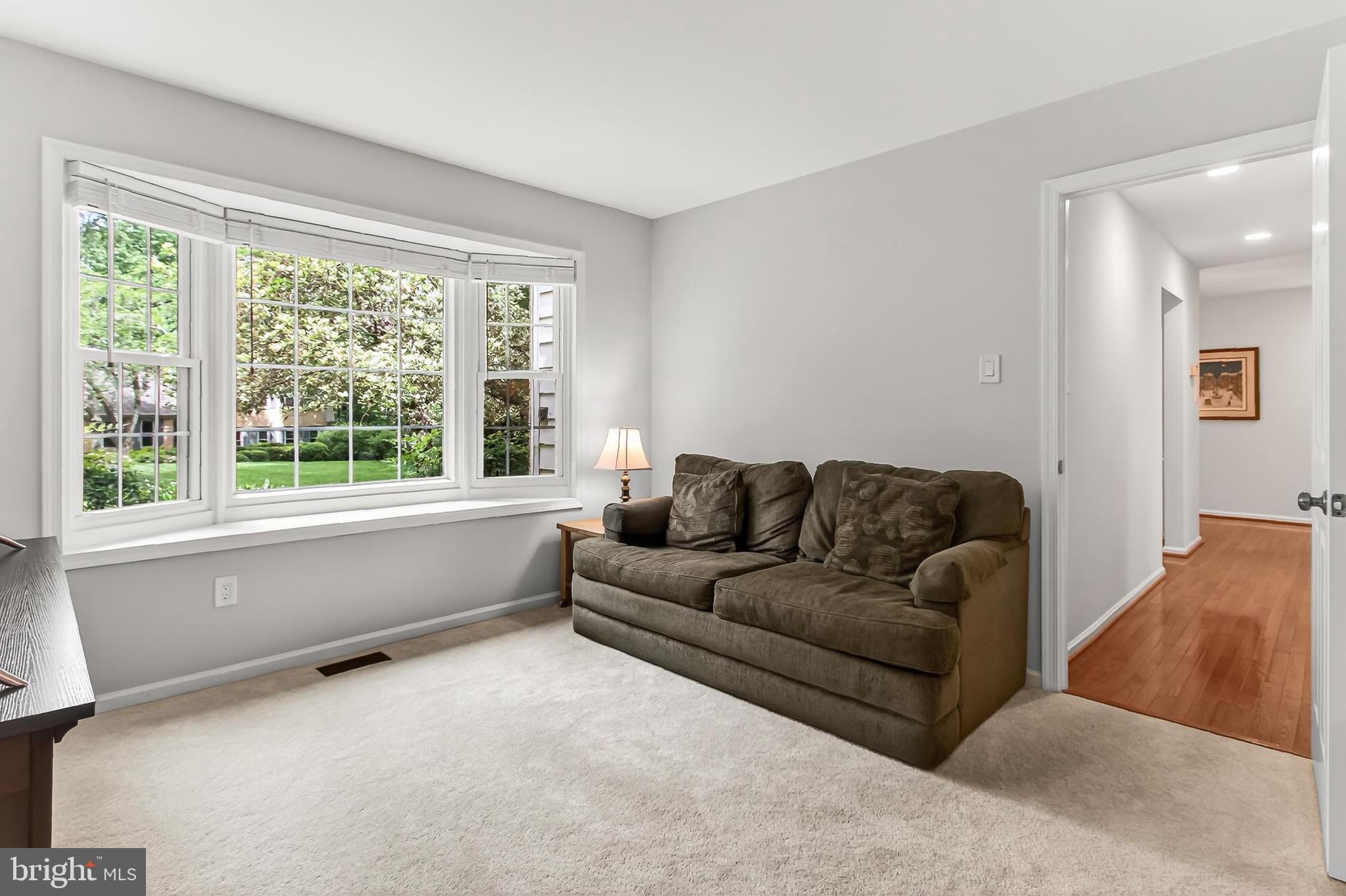 FAIRFAX STATION - Residential