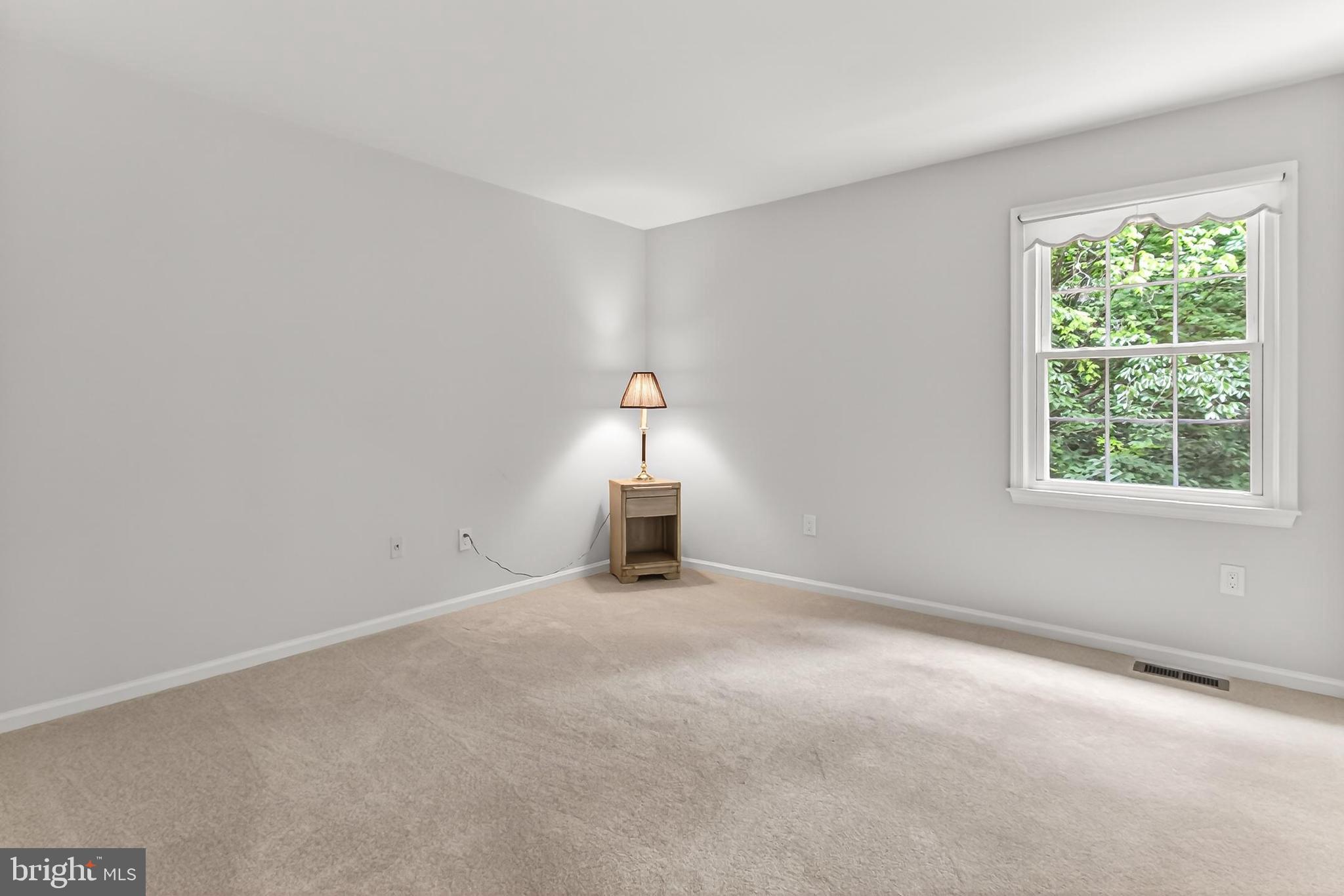 FAIRFAX STATION - Residential