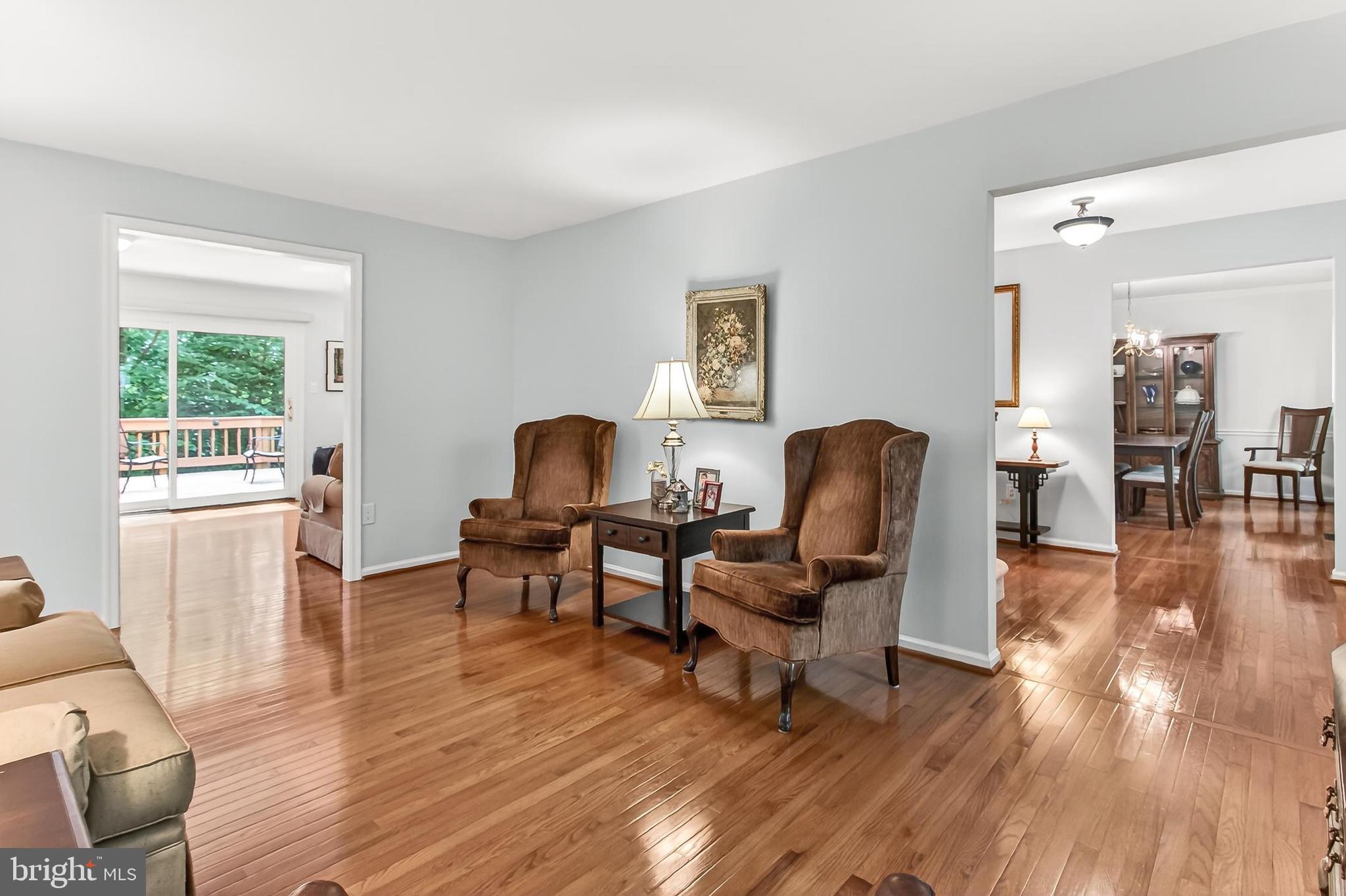 FAIRFAX STATION - Residential